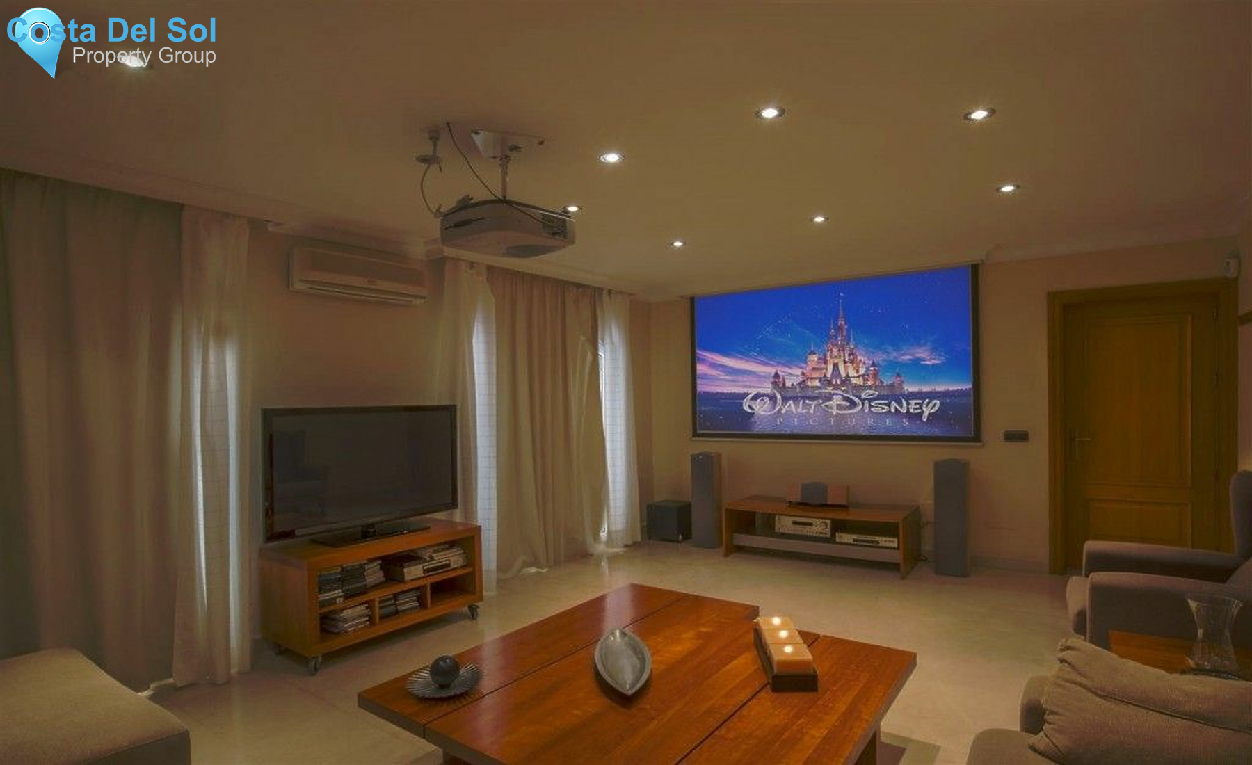 Detached Villa in Marbesa-1389653