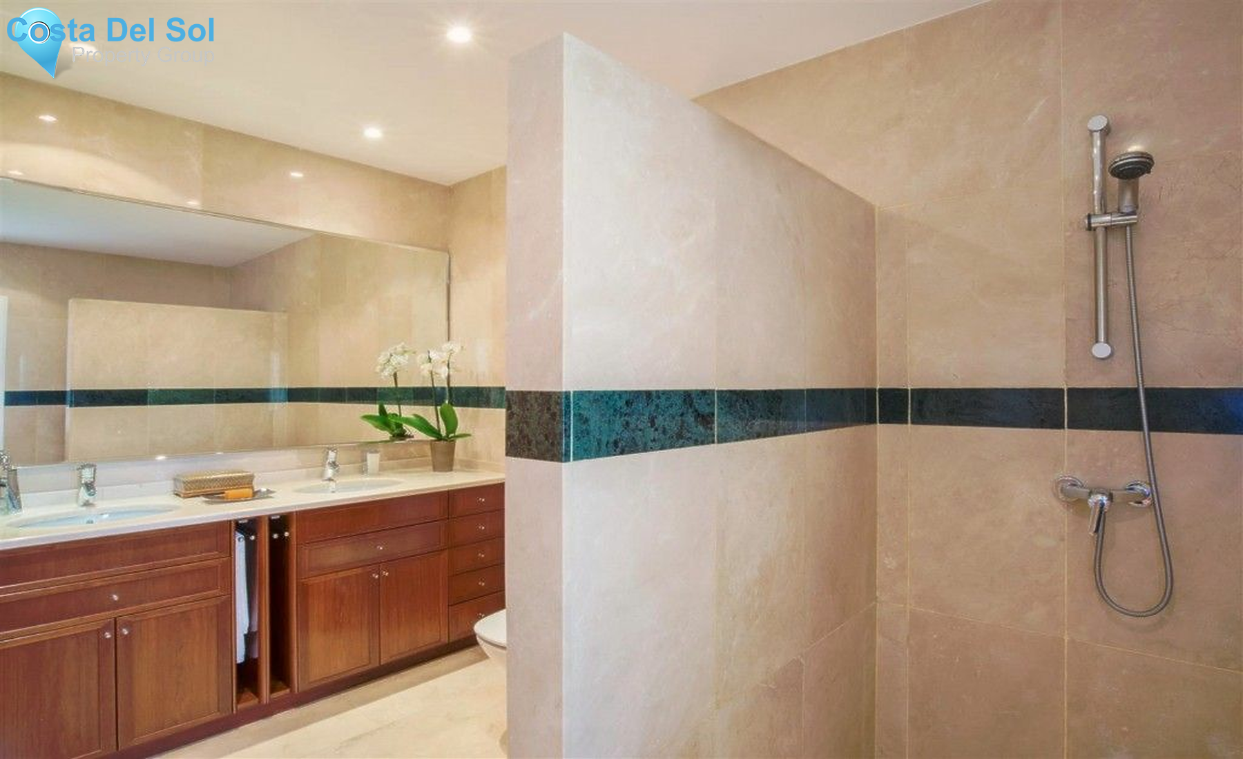 Detached Villa in Marbesa-1389657