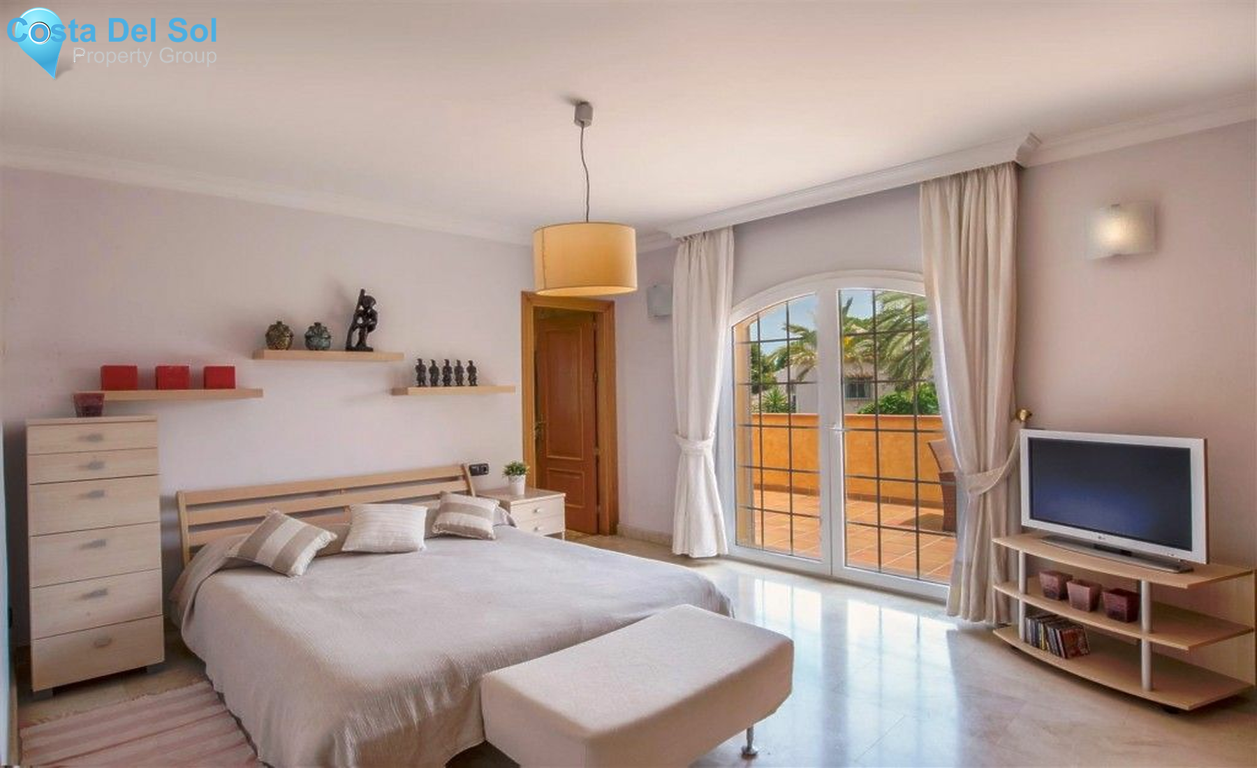 Detached Villa in Marbesa-1389647