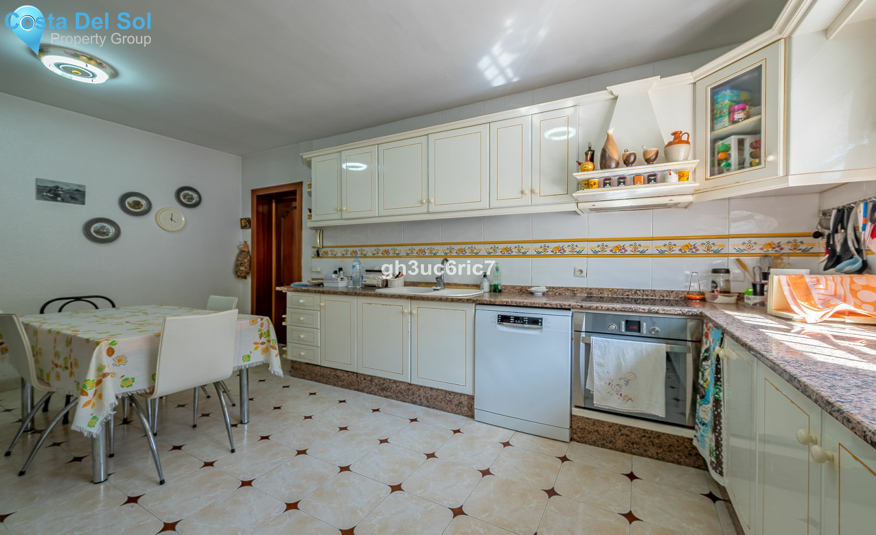 Detached Villa in Mijas Costa-1177293