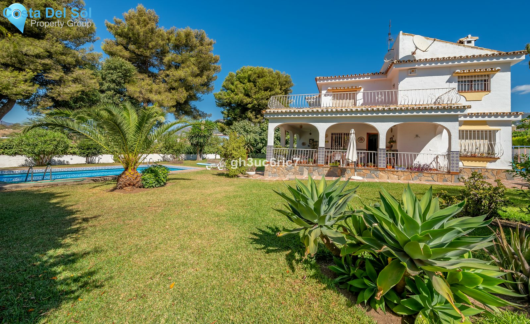 Detached Villa in Mijas Costa-1177281
