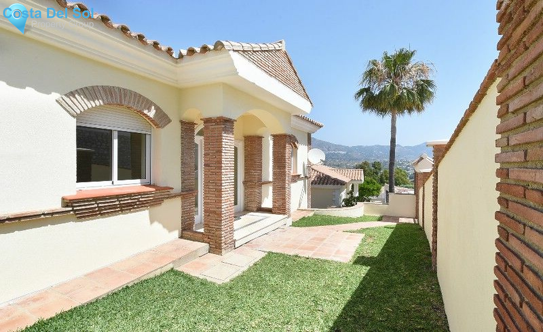 Detached Villa in Mijas Costa-1492729