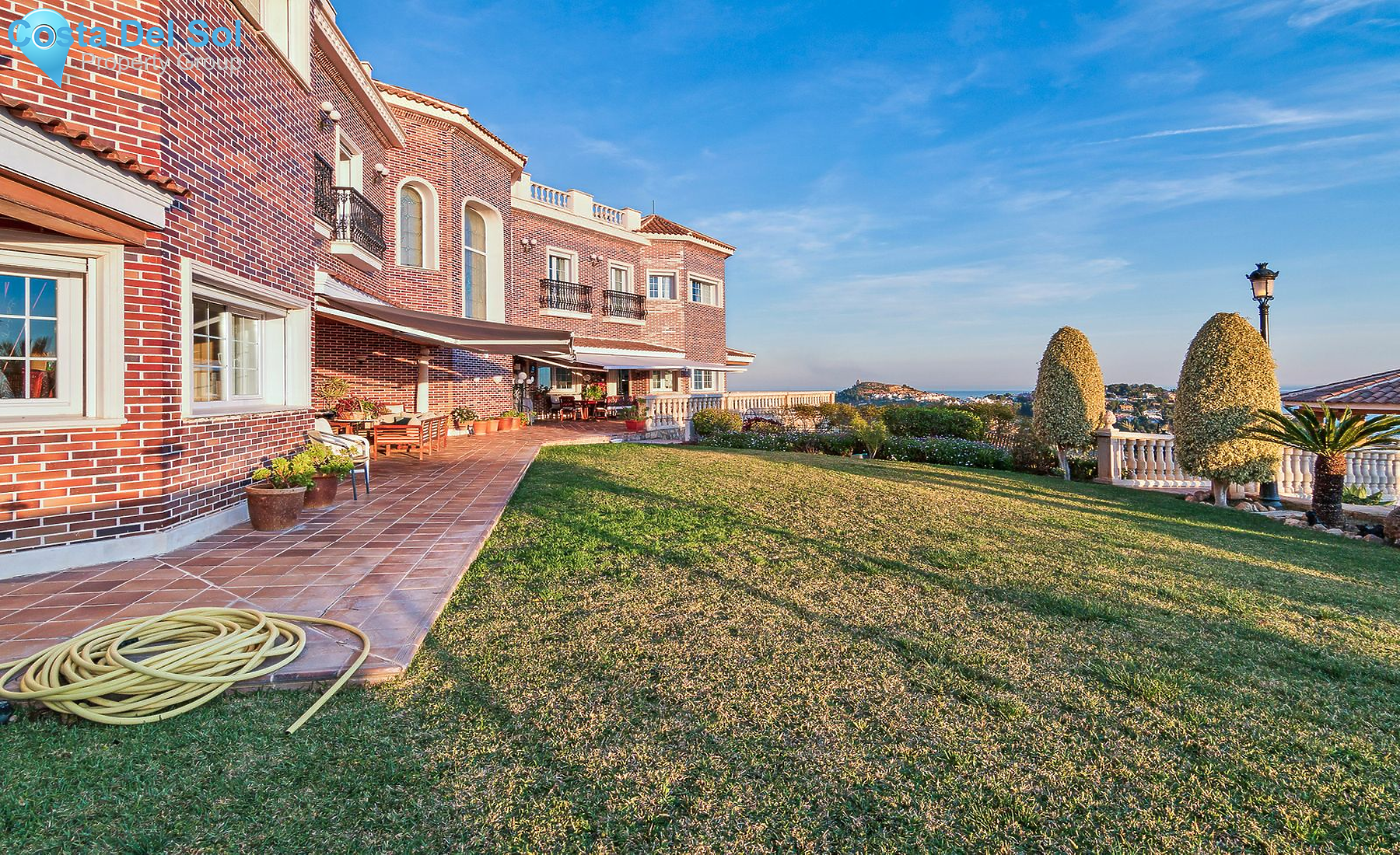 Detached Villa in Málaga Este-1215394