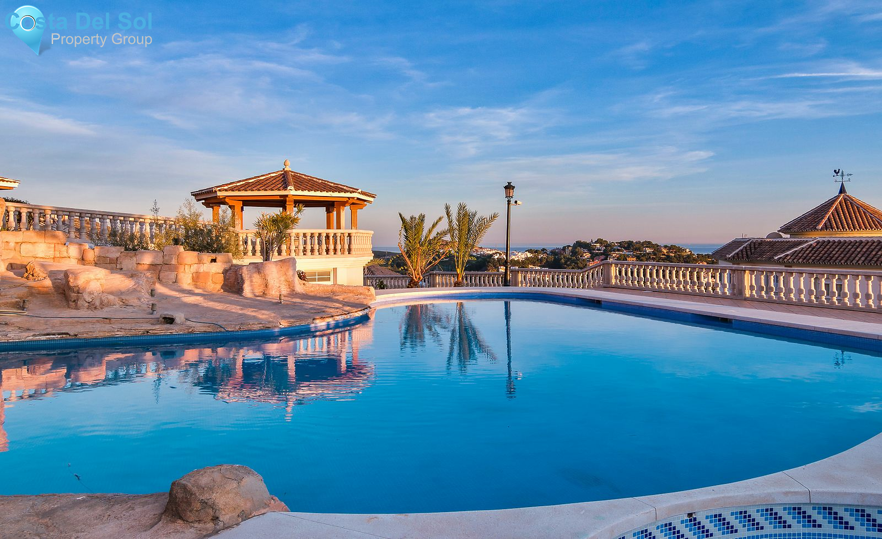 Detached Villa in Málaga Este-1215382