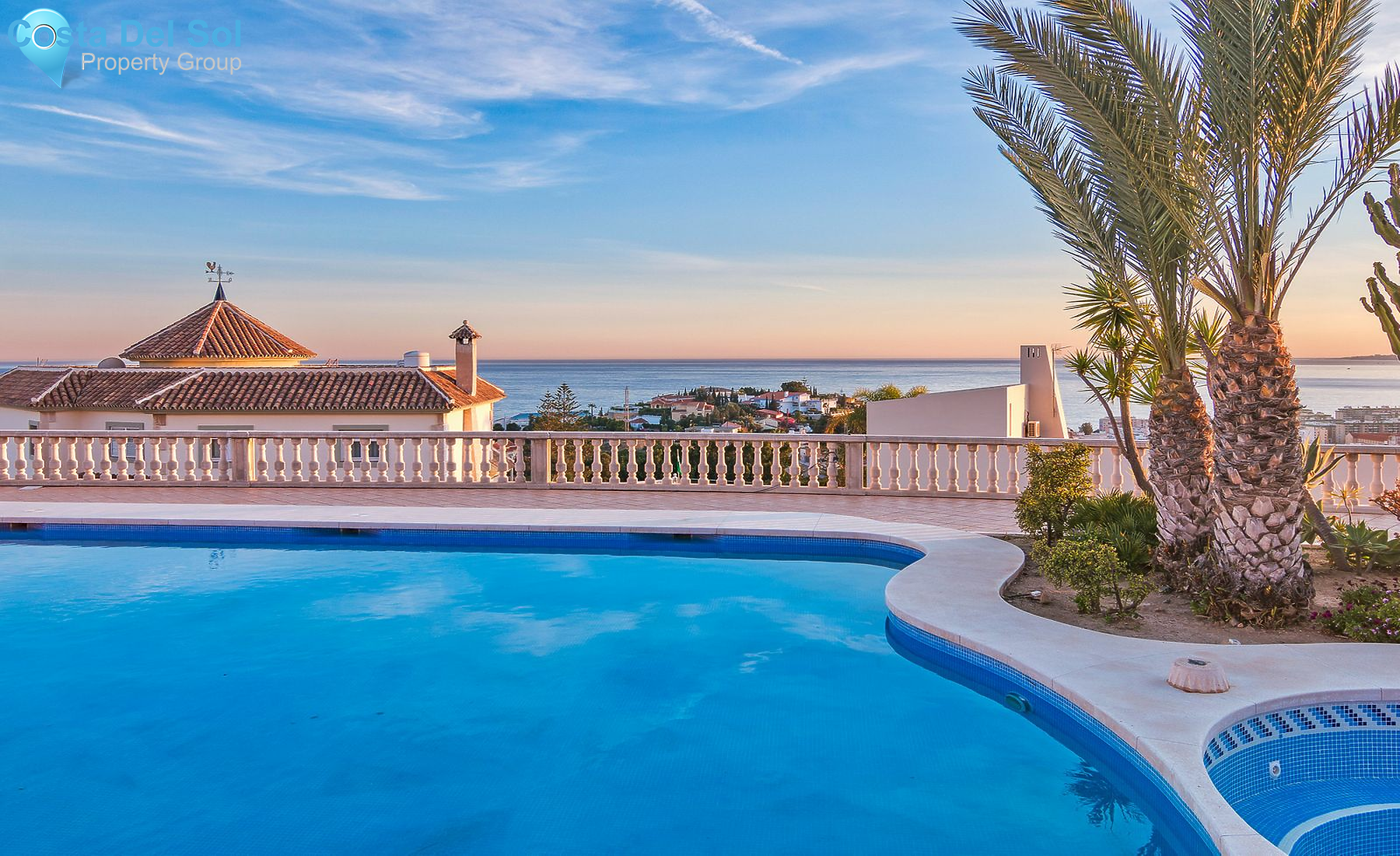 Detached Villa in Málaga Este-1215384
