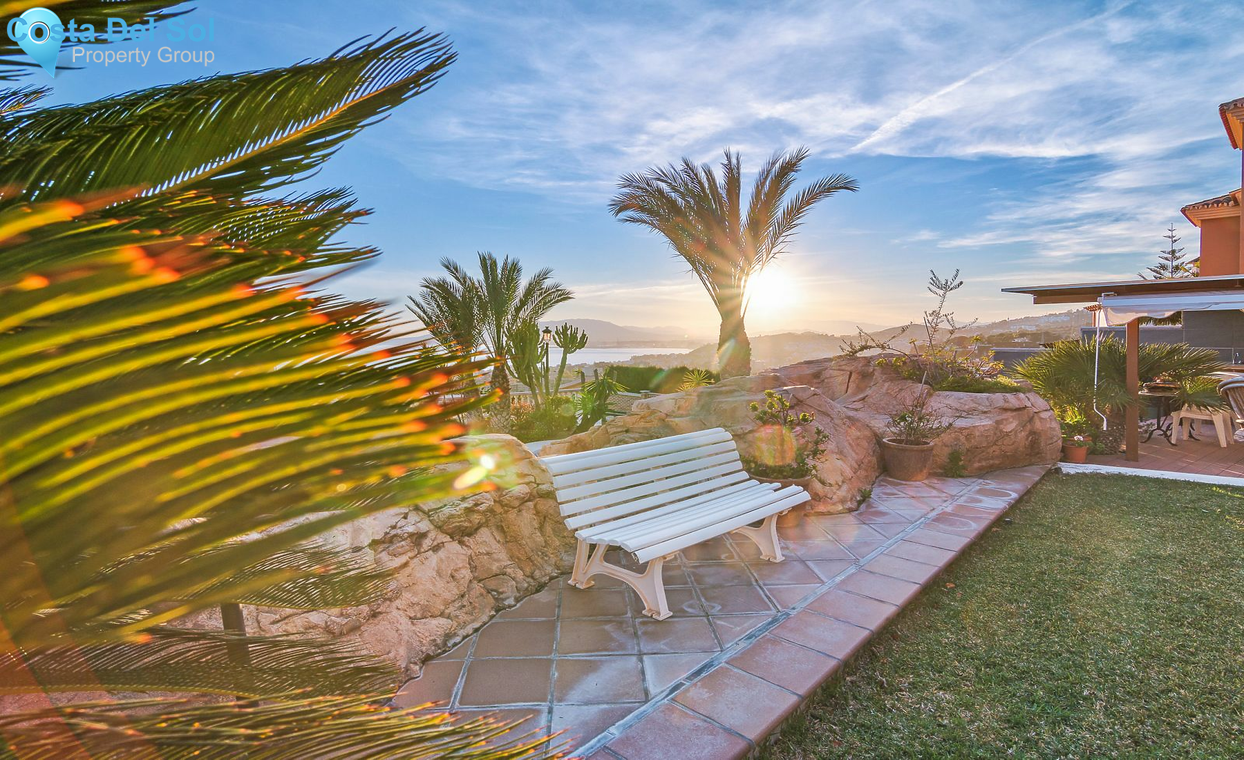 Detached Villa in Málaga Este-1215388