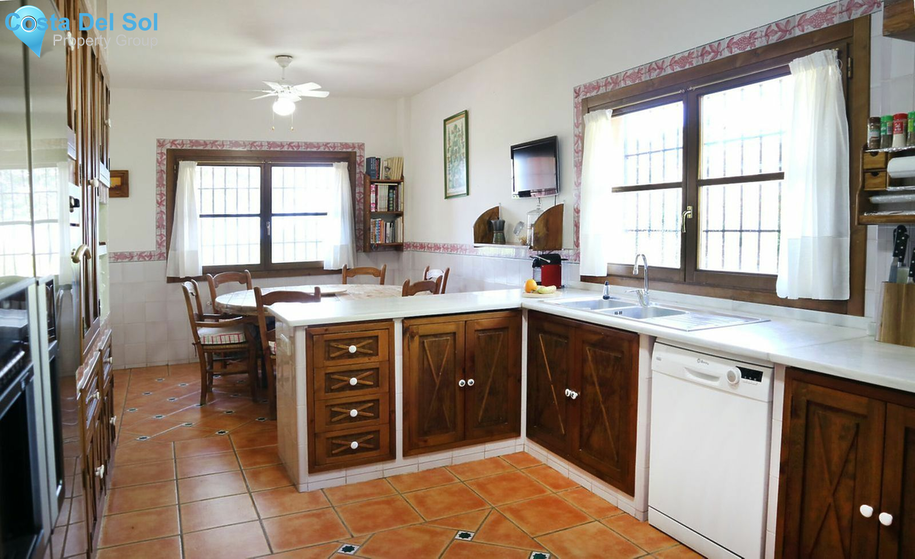 Detached Villa in Málaga-1467736