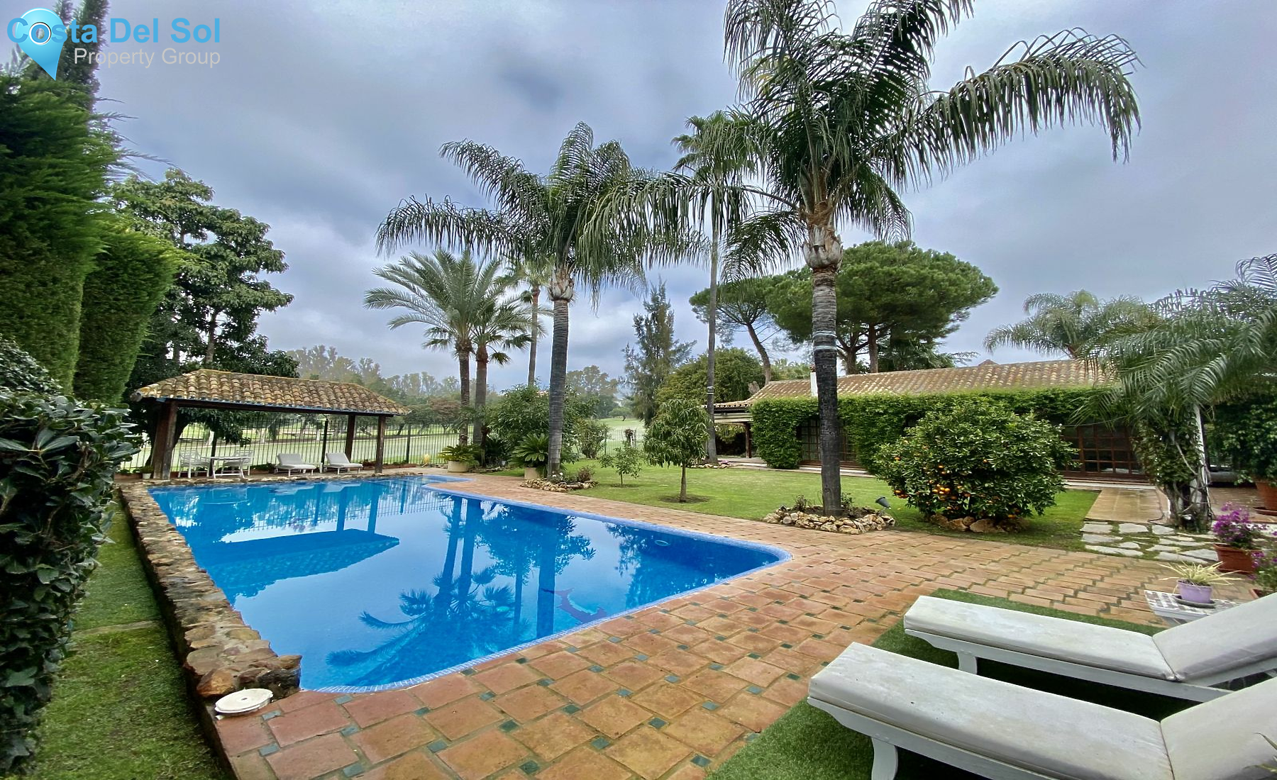 Detached Villa in Nueva Andalucía