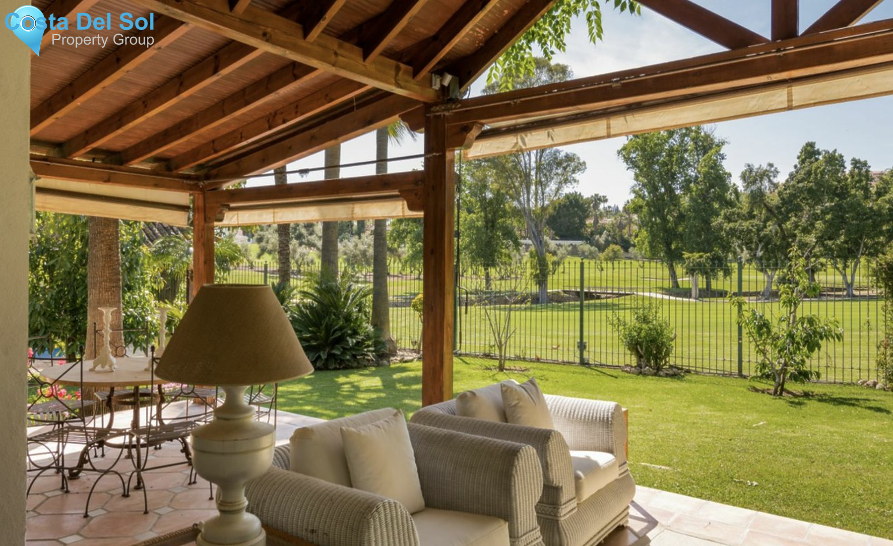 Detached Villa in Nueva Andalucía-1148146