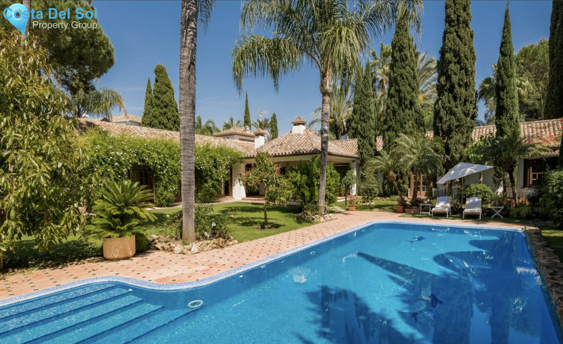 Detached Villa in Nueva Andalucía-1148133