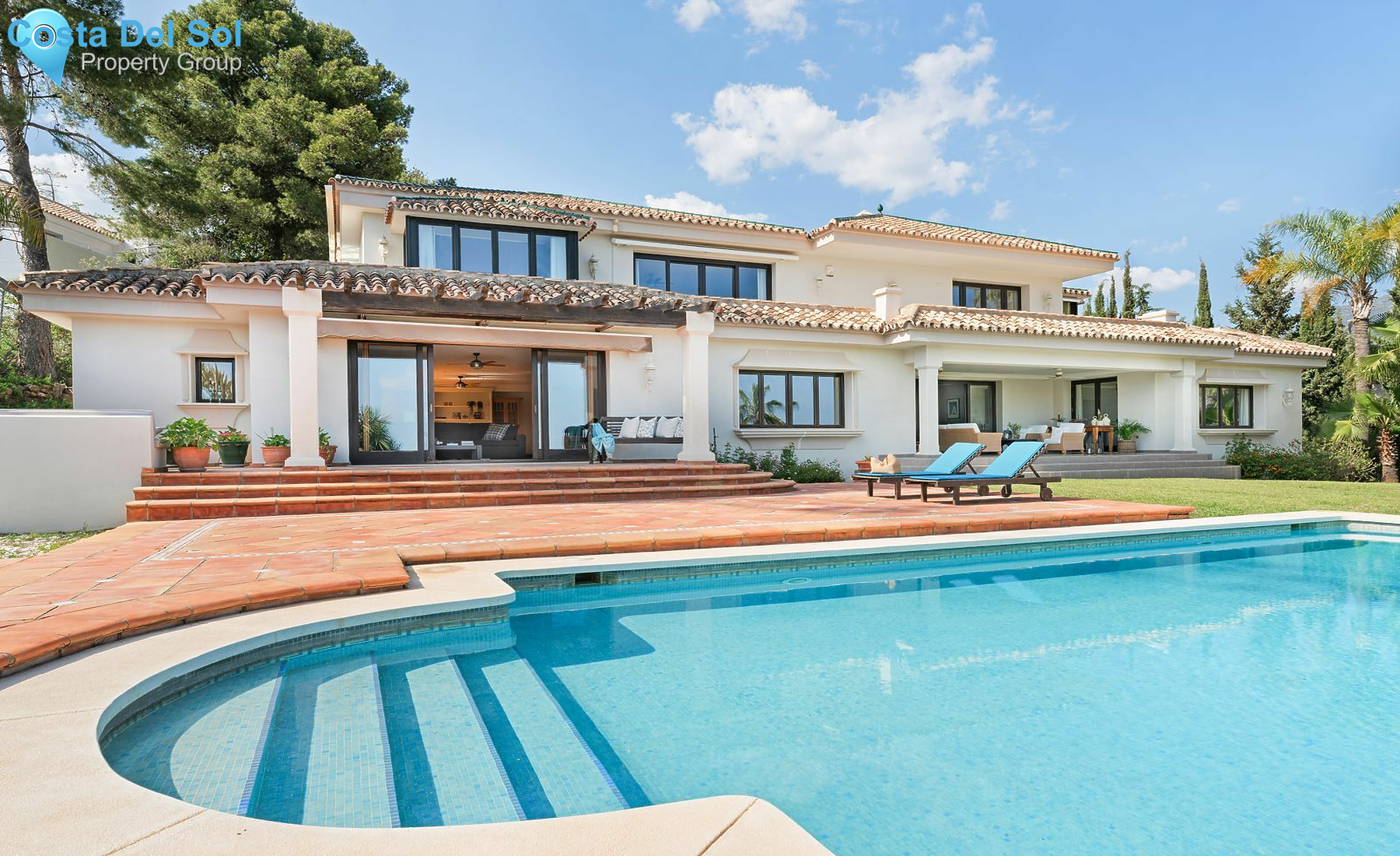 Detached Villa in Nueva Andalucía-1158202