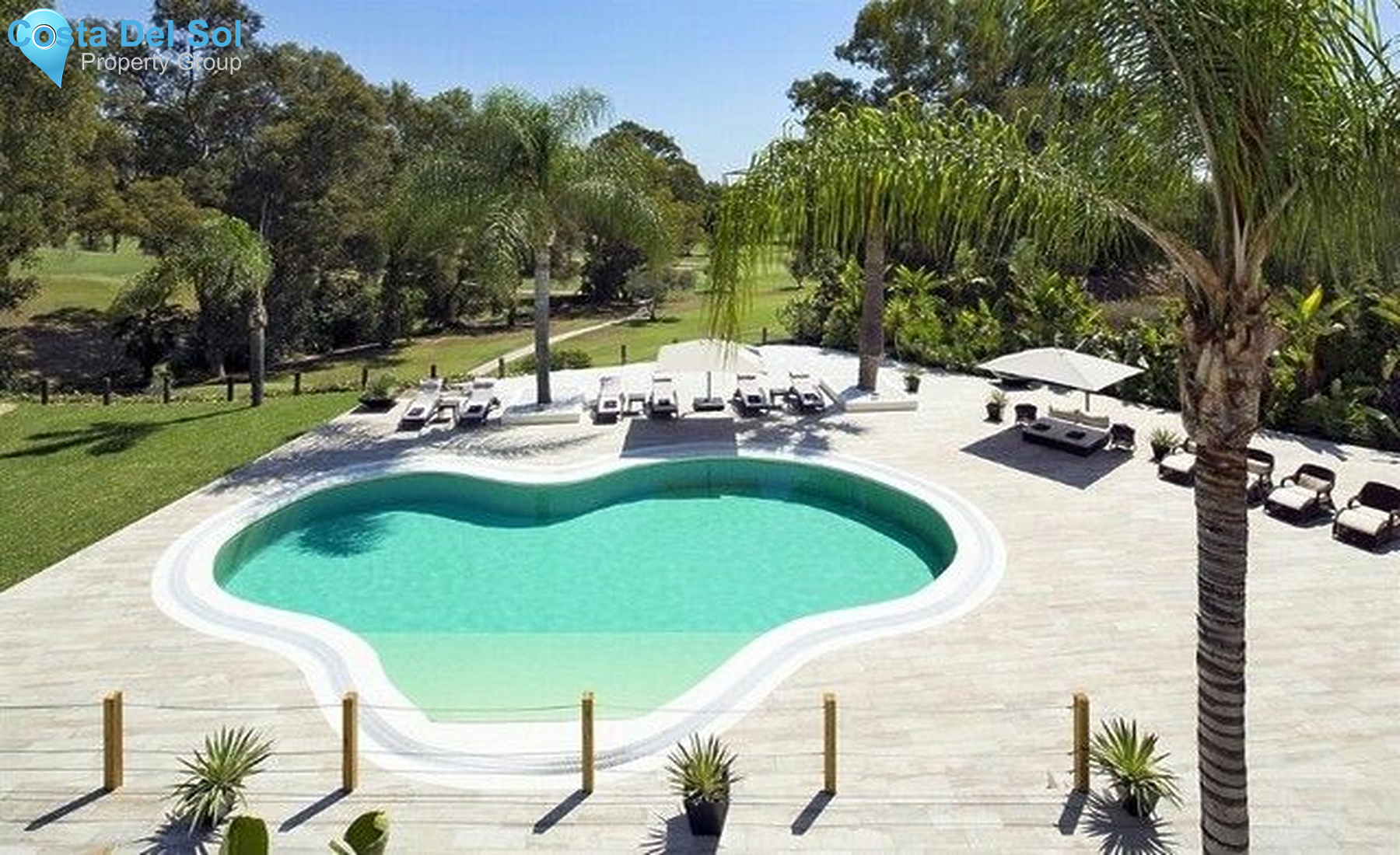 Detached Villa in Nueva Andalucía-1170591