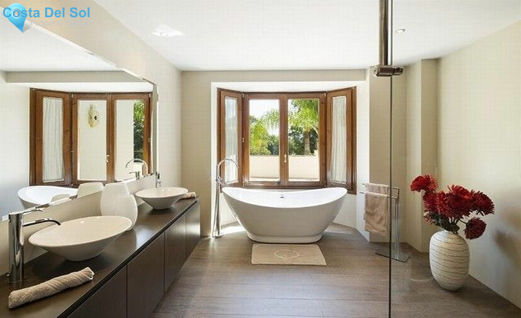 Detached Villa in Nueva Andalucía-1170597