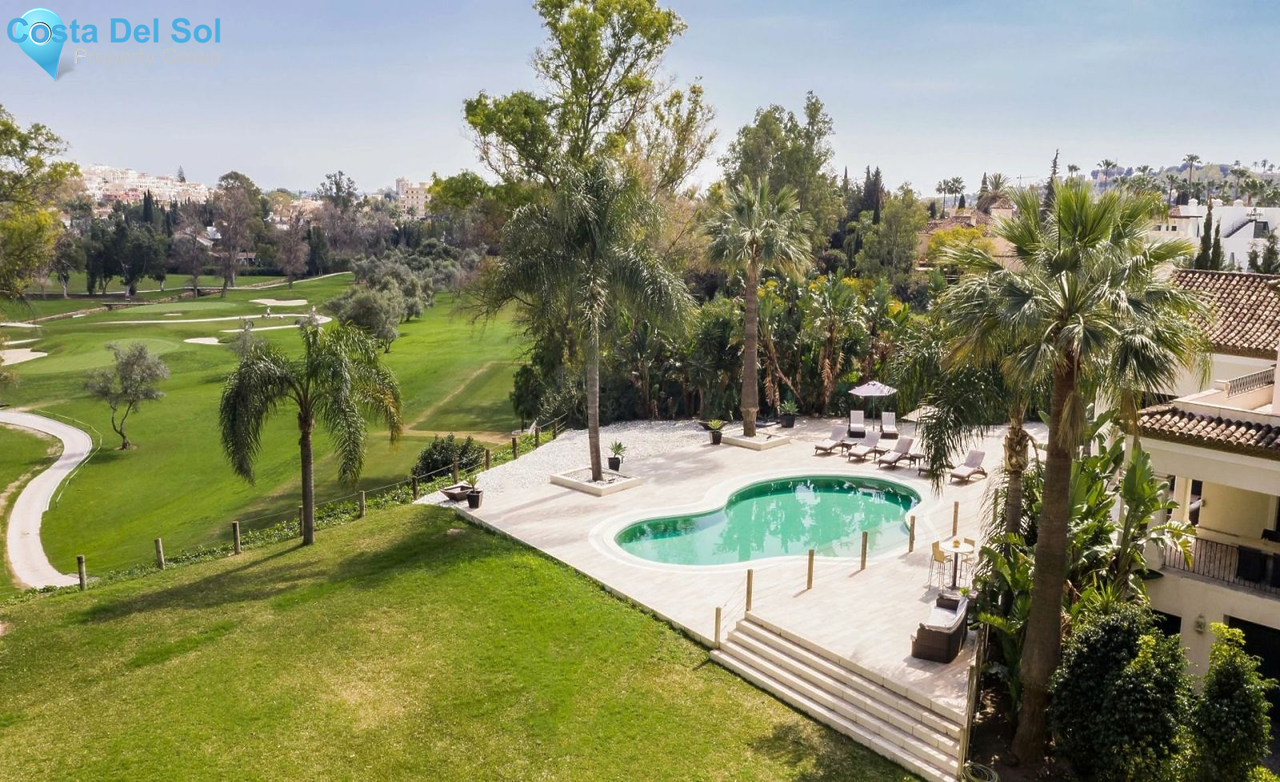 Detached Villa in Nueva Andalucía-1170581