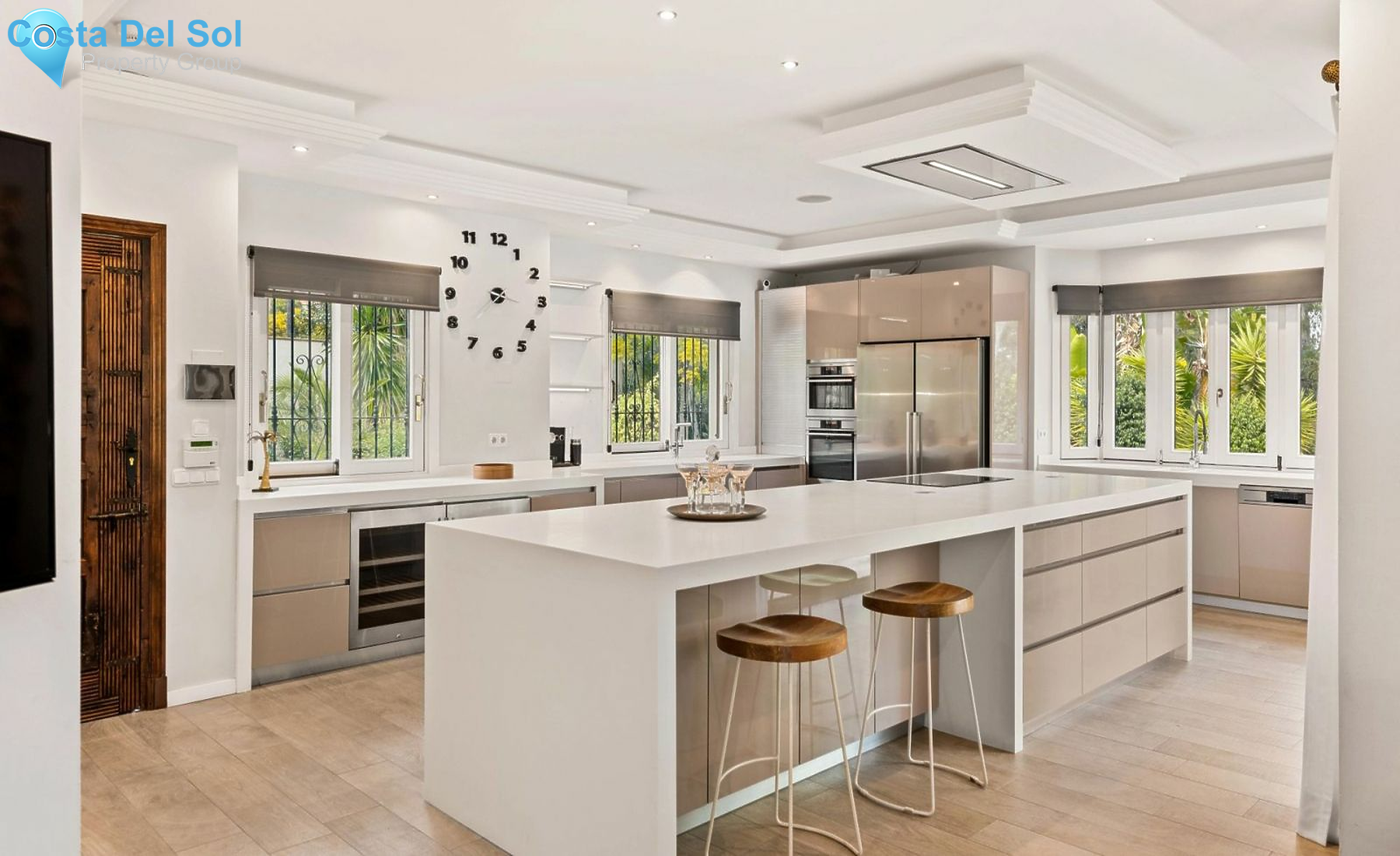 Detached Villa in Nueva Andalucía-1170582