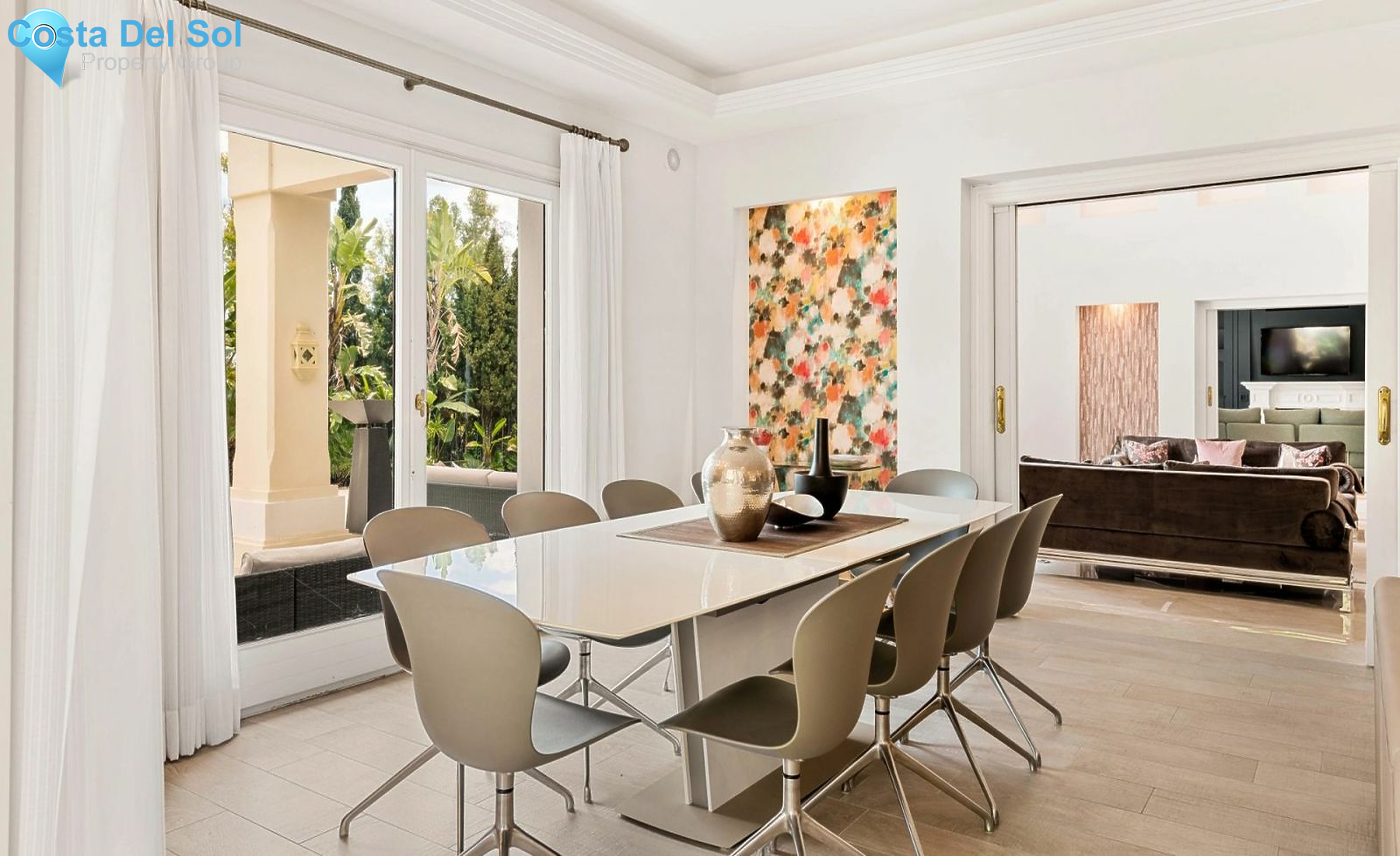 Detached Villa in Nueva Andalucía-1170587