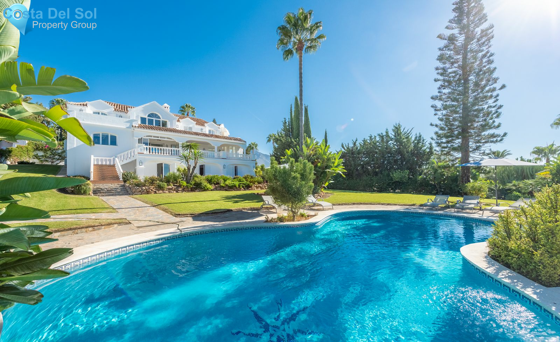 Detached Villa in Nueva Andalucía-1174184