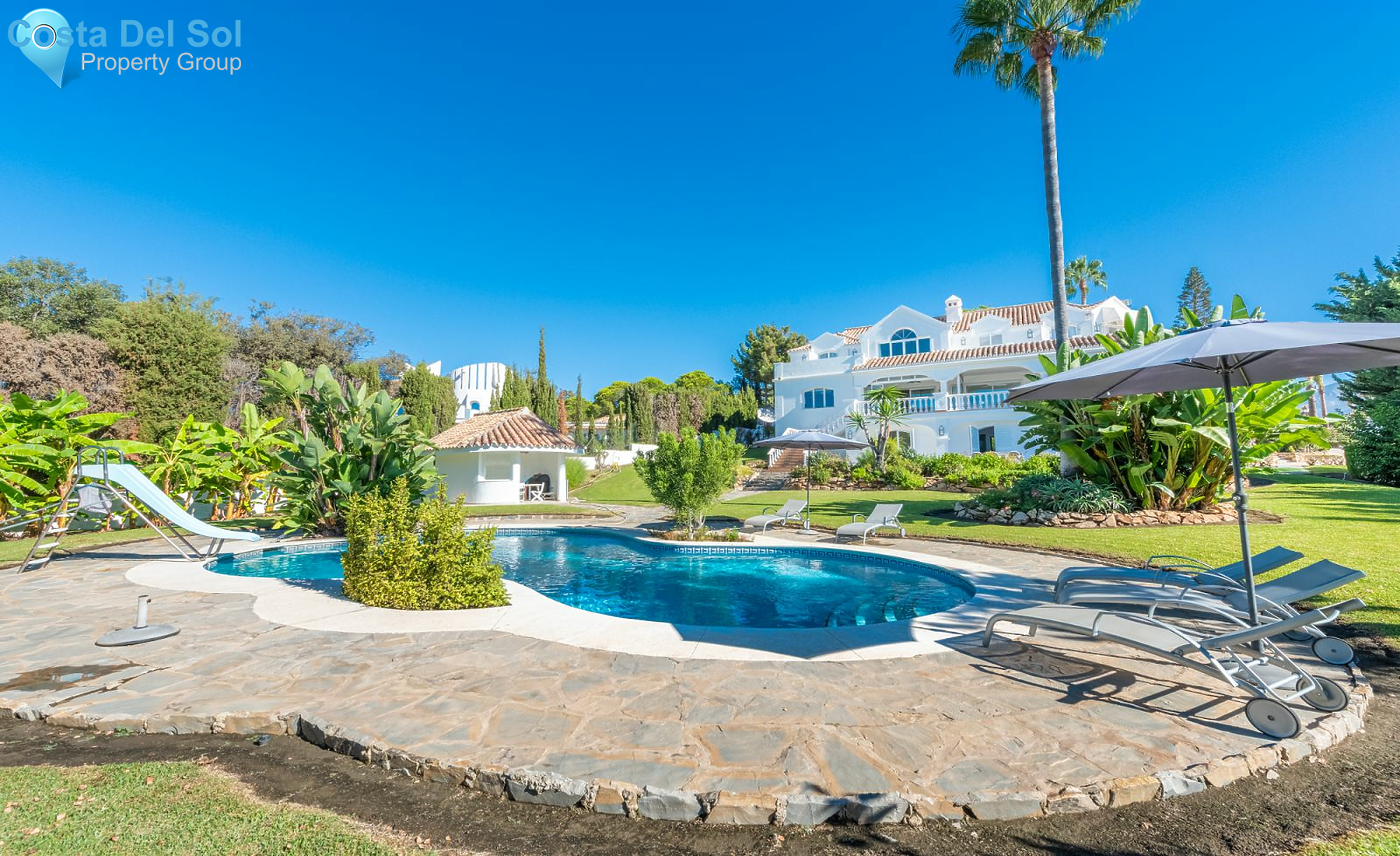 Detached Villa in Nueva Andalucía-1174185