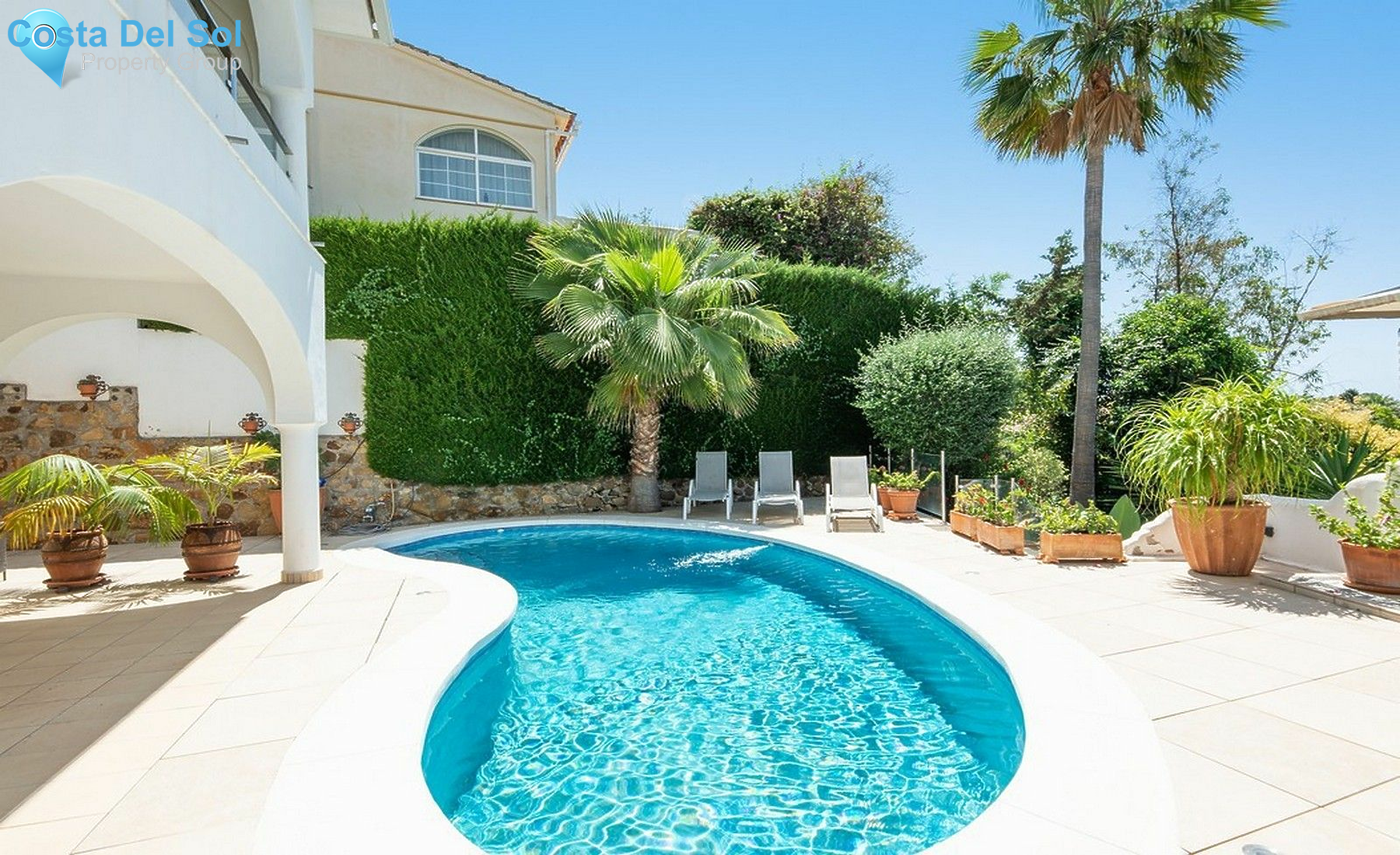 Detached Villa in Nueva Andalucía-1181729