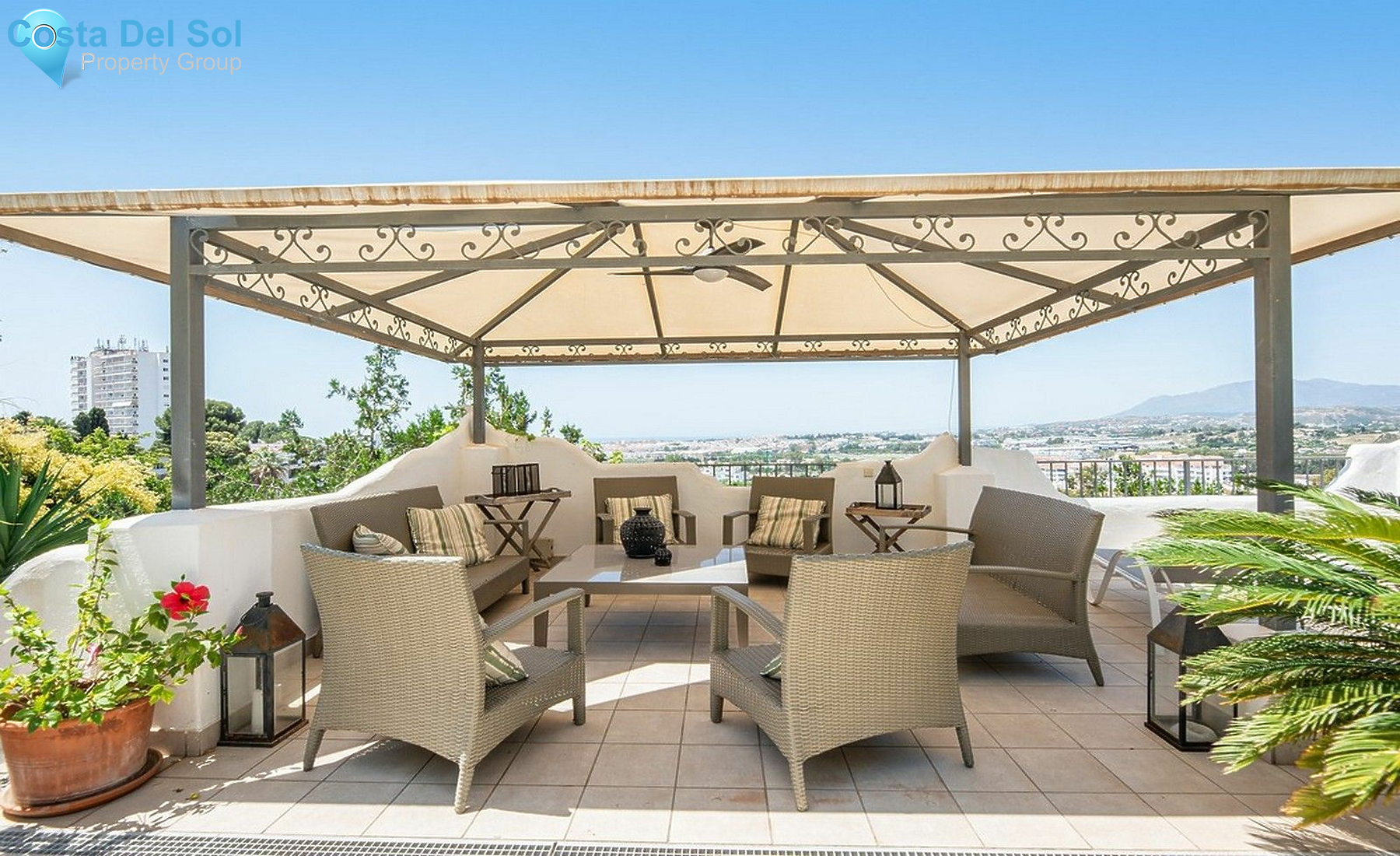 Detached Villa in Nueva Andalucía-1181731