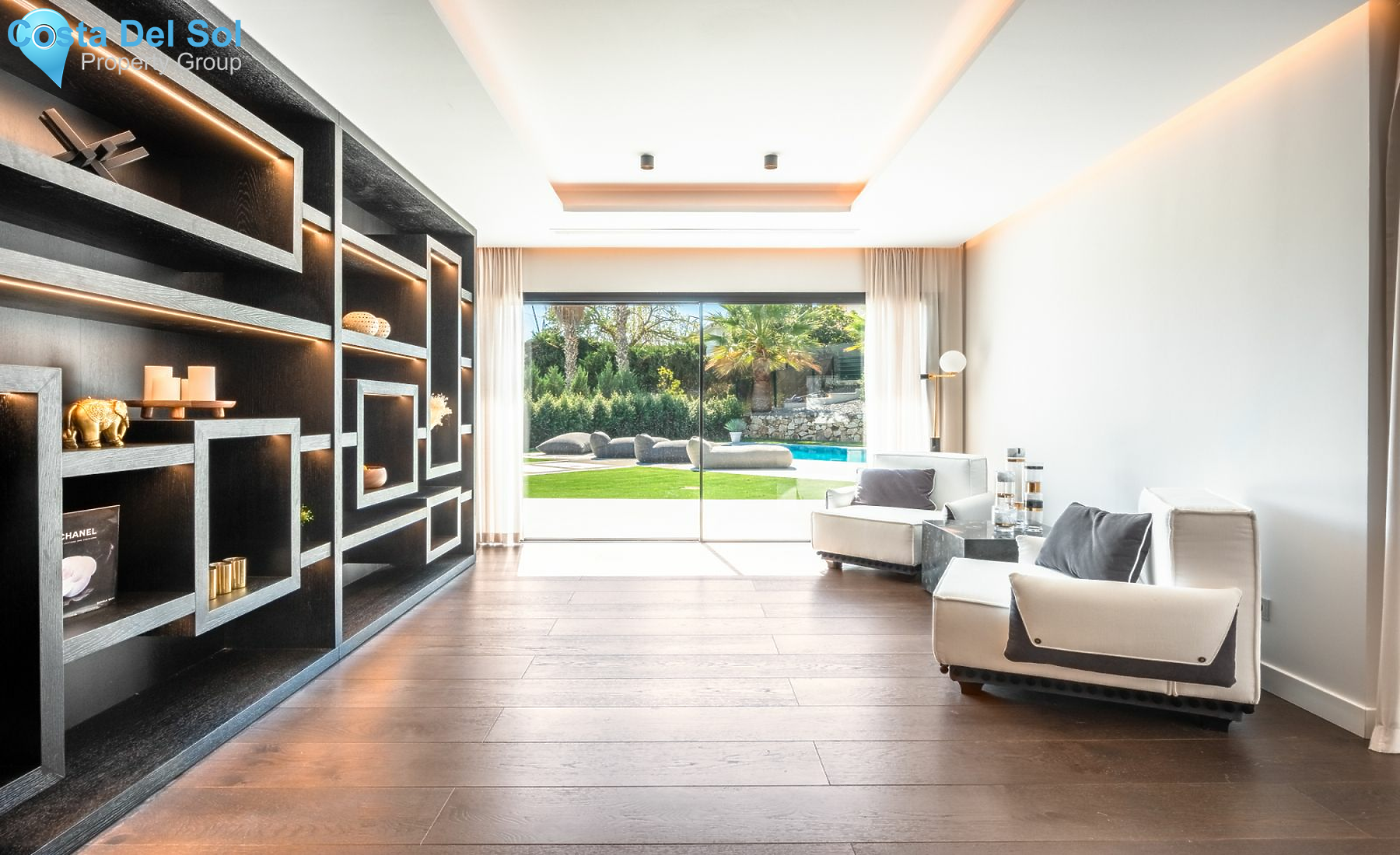 Detached Villa in Nueva Andalucía-1203621