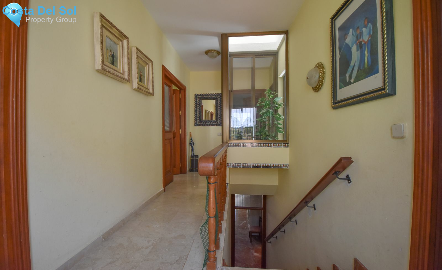 Detached Villa in Nueva Andalucía-1426535