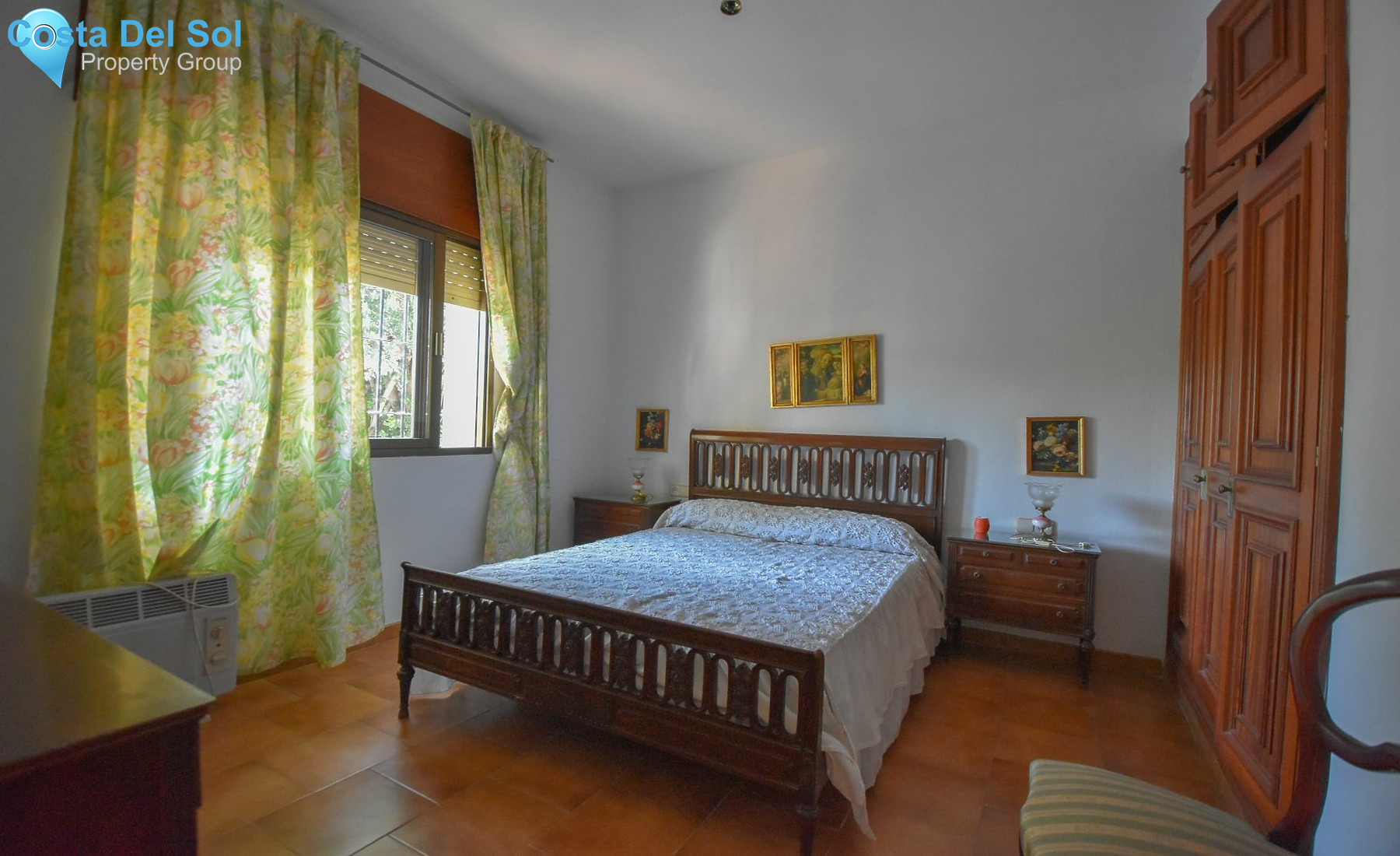 Detached Villa in Nueva Andalucía-1426537