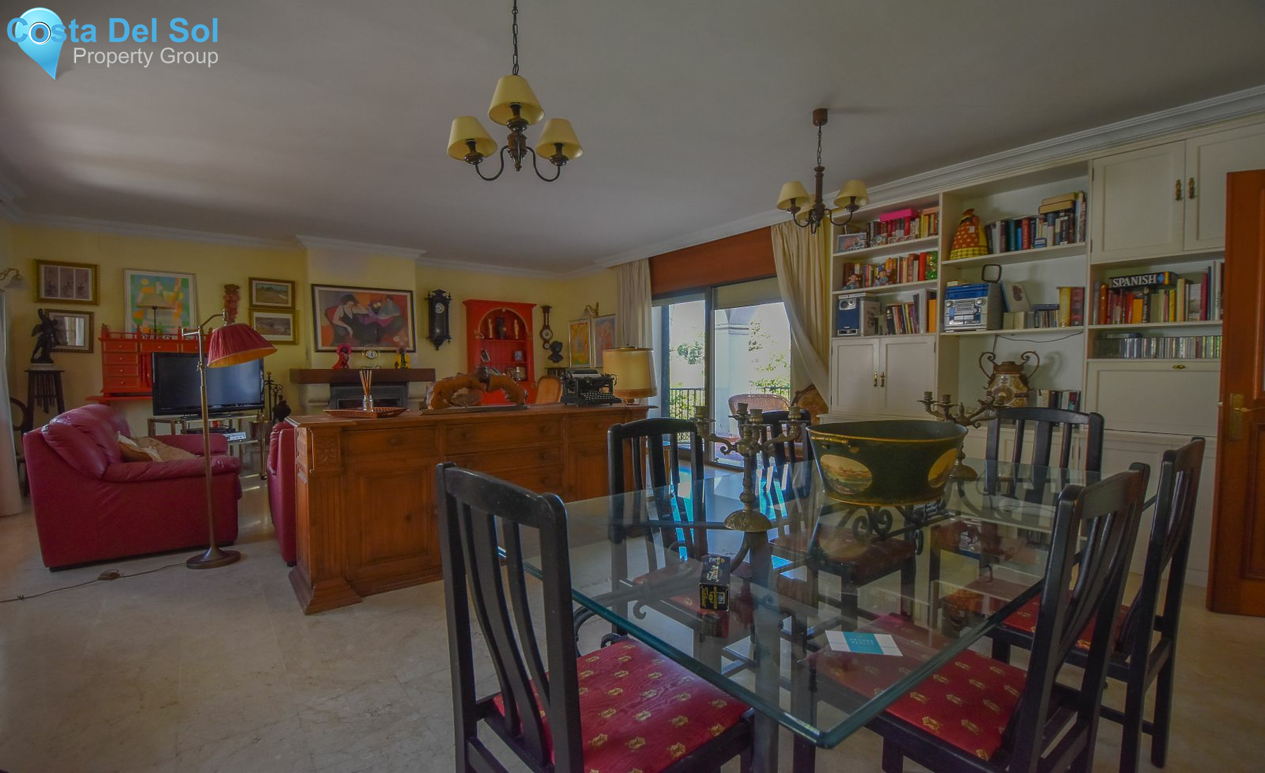 Detached Villa in Nueva Andalucía-1426528