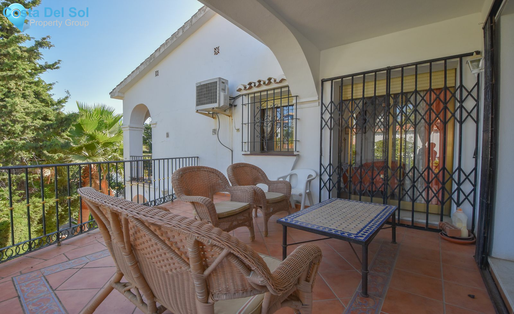 Detached Villa in Nueva Andalucía-1426533