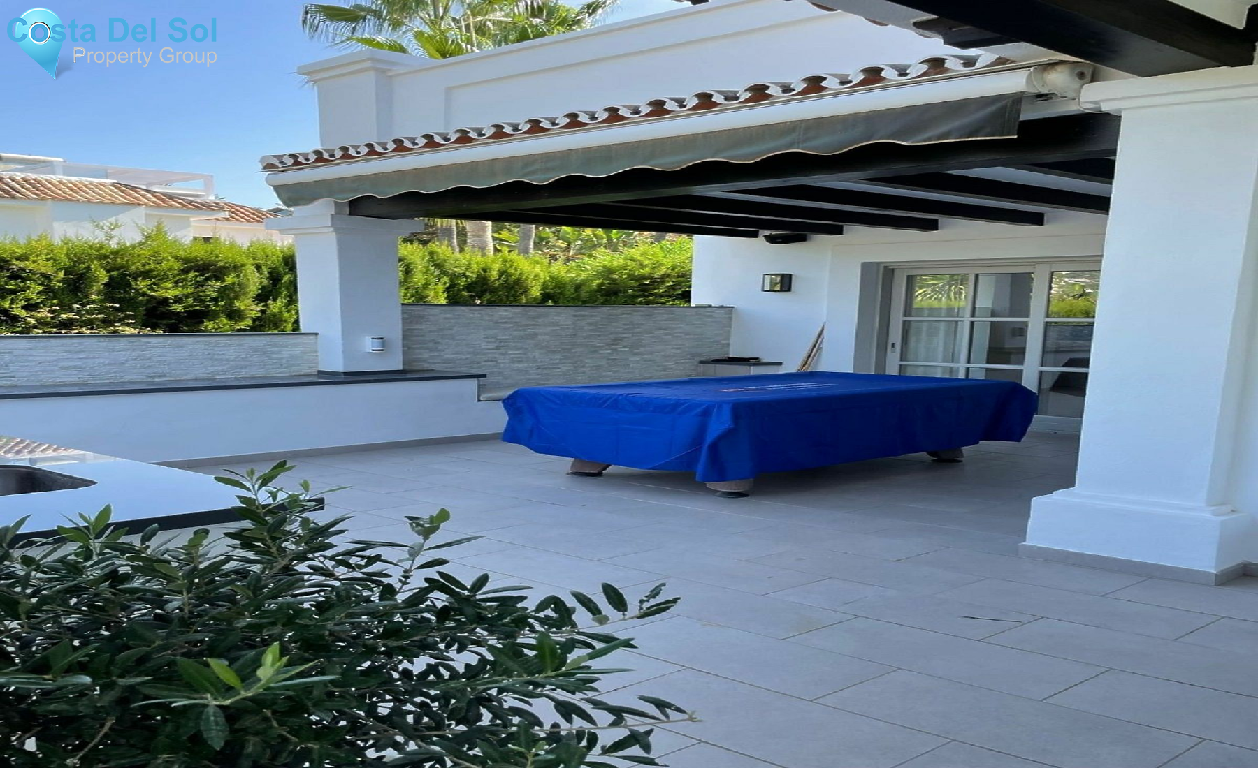 Detached Villa in Nueva Andalucía-1427512