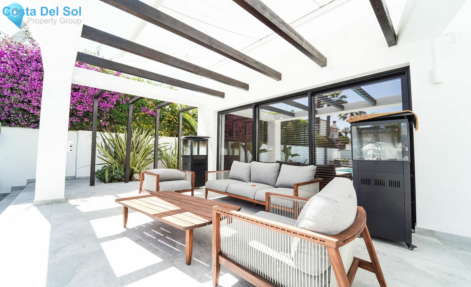 Detached Villa in Nueva Andalucía-1463683