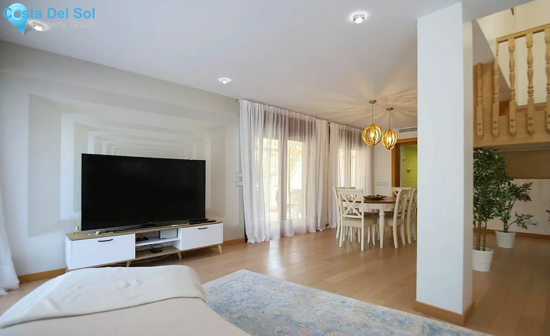 Detached Villa in Nueva Andalucía-1471010