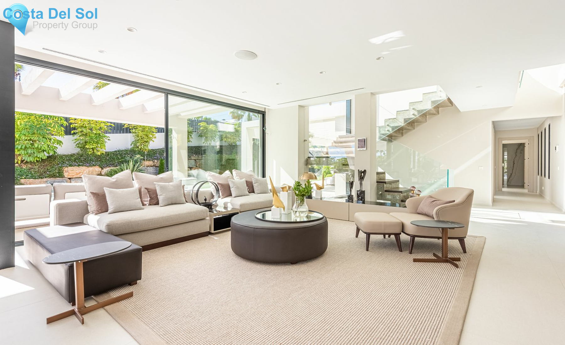 Detached Villa in Nueva Andalucía-1487237