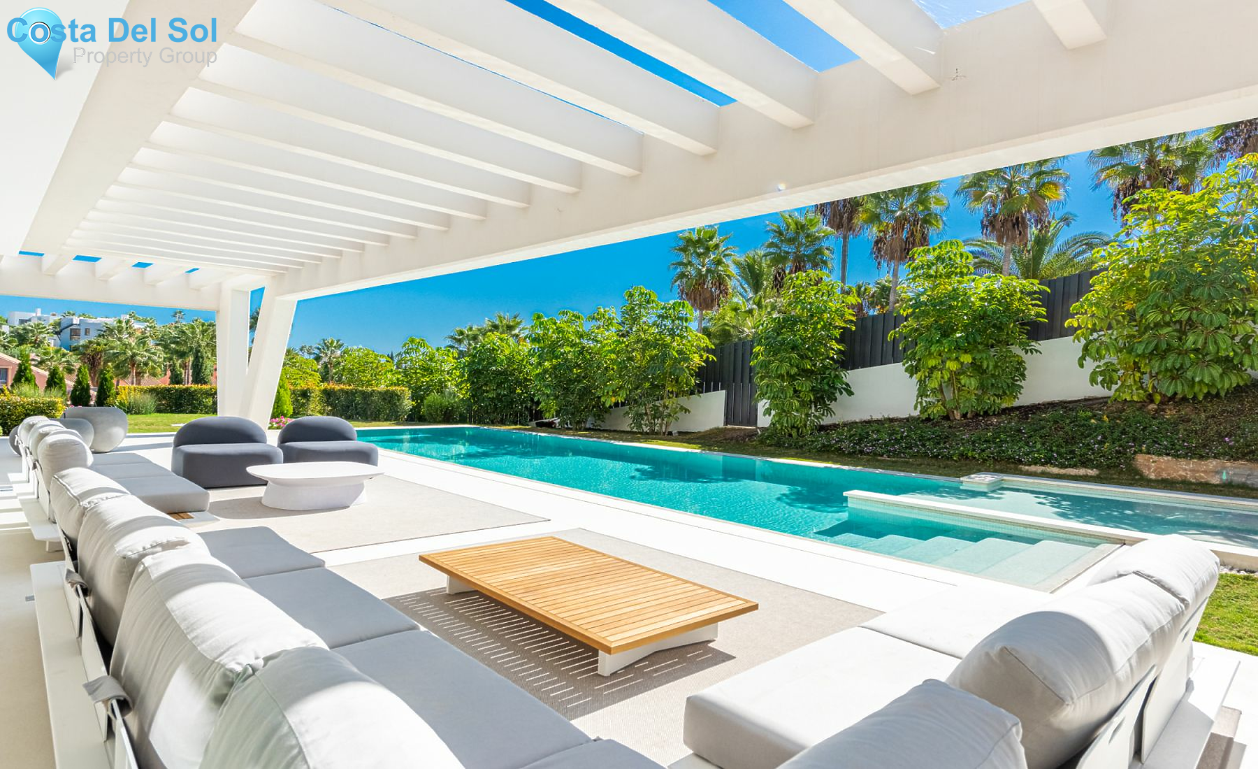 Detached Villa in Nueva Andalucía-1487233