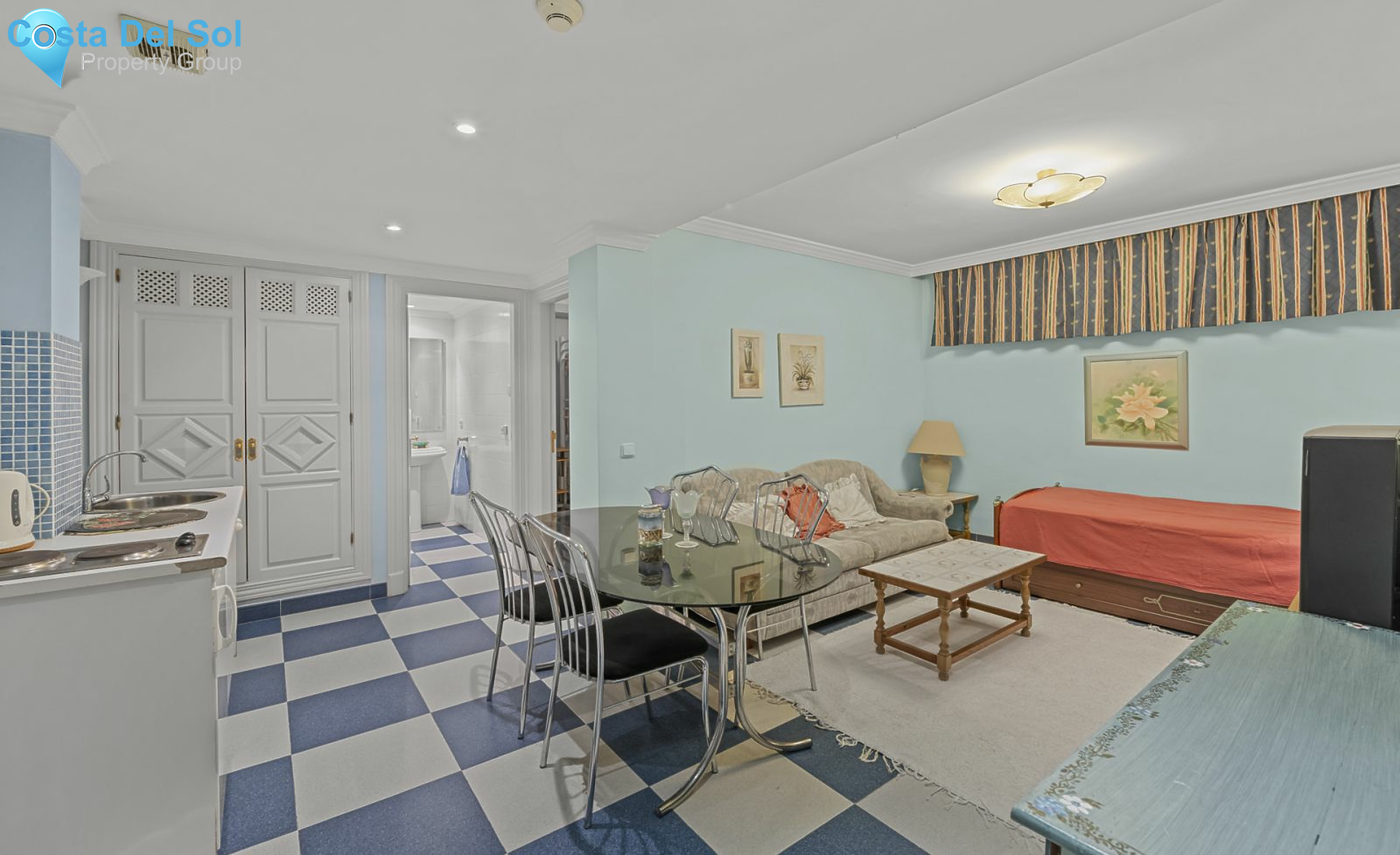Detached Villa in Nueva Andalucía-1545879