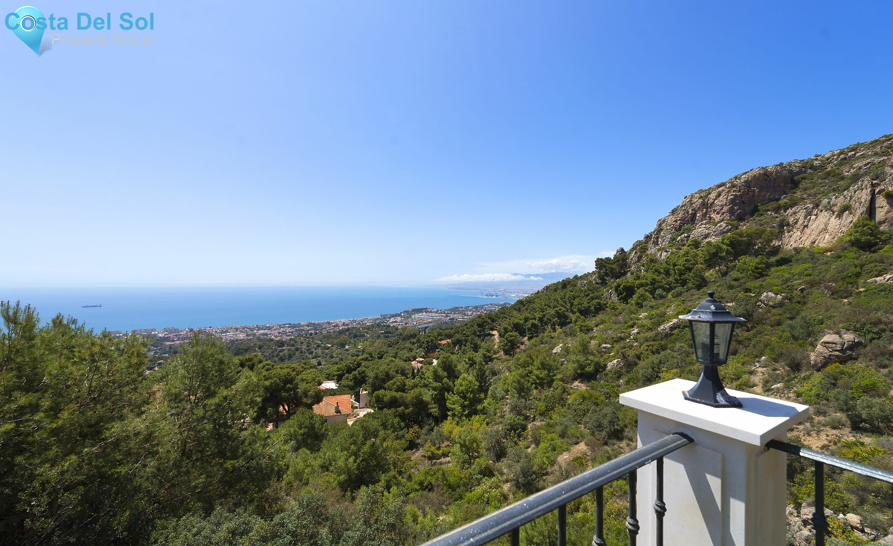 Detached Villa in Pinares de San Antón-1205572