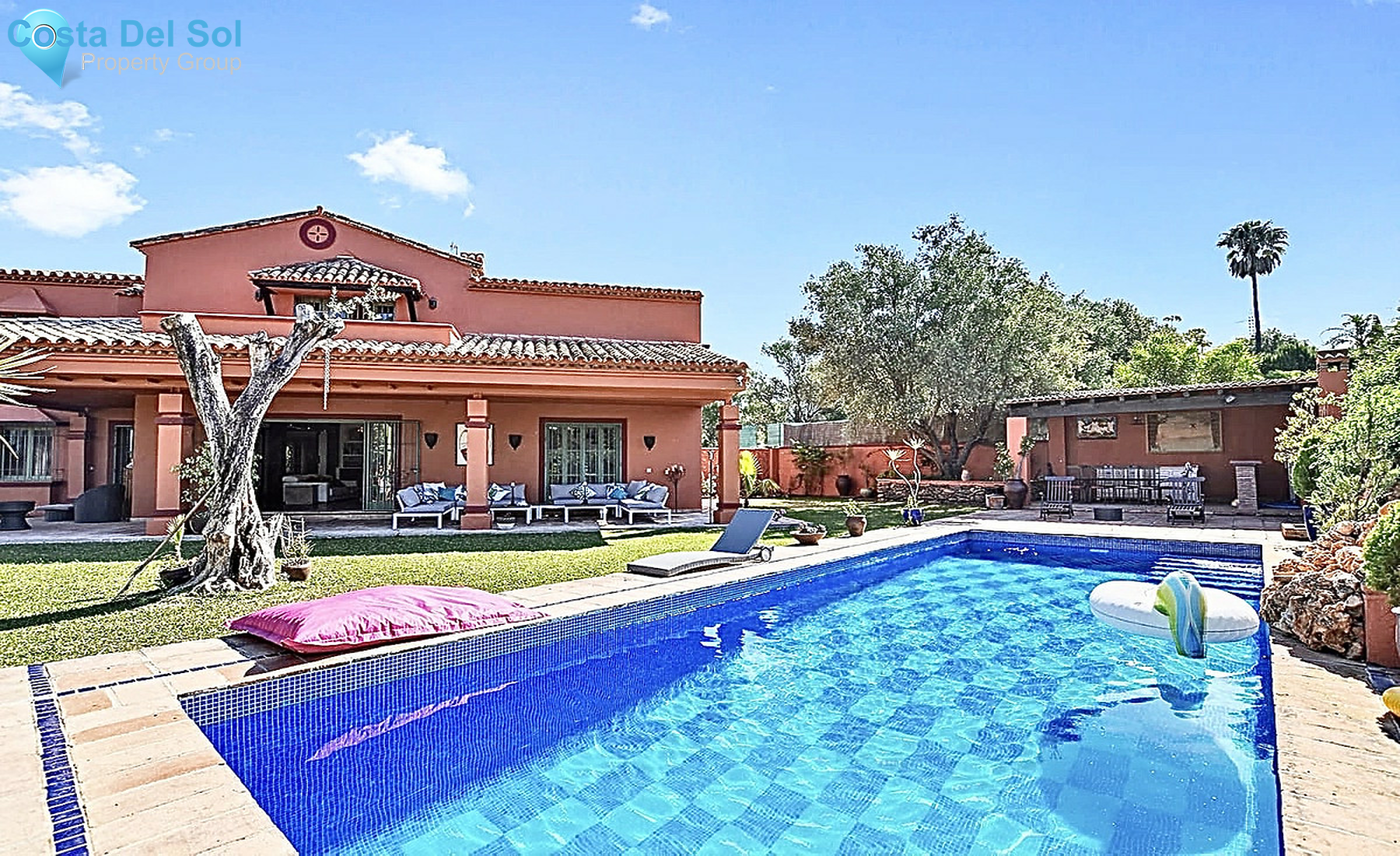 Detached Villa in Puerto Banús
