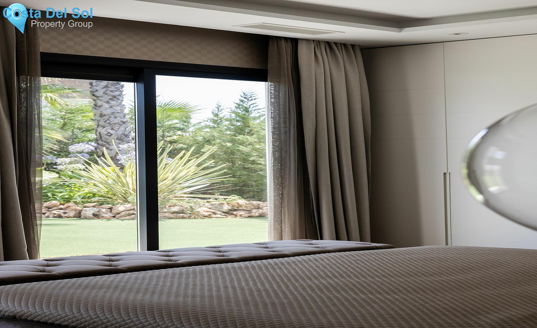 Detached Villa in Puerto Banús-1447467