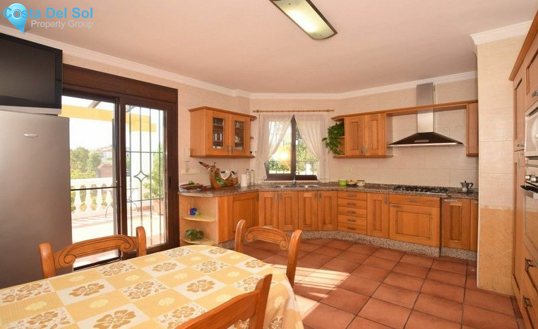 Detached Villa in San Pedro de Alcántara-1201267