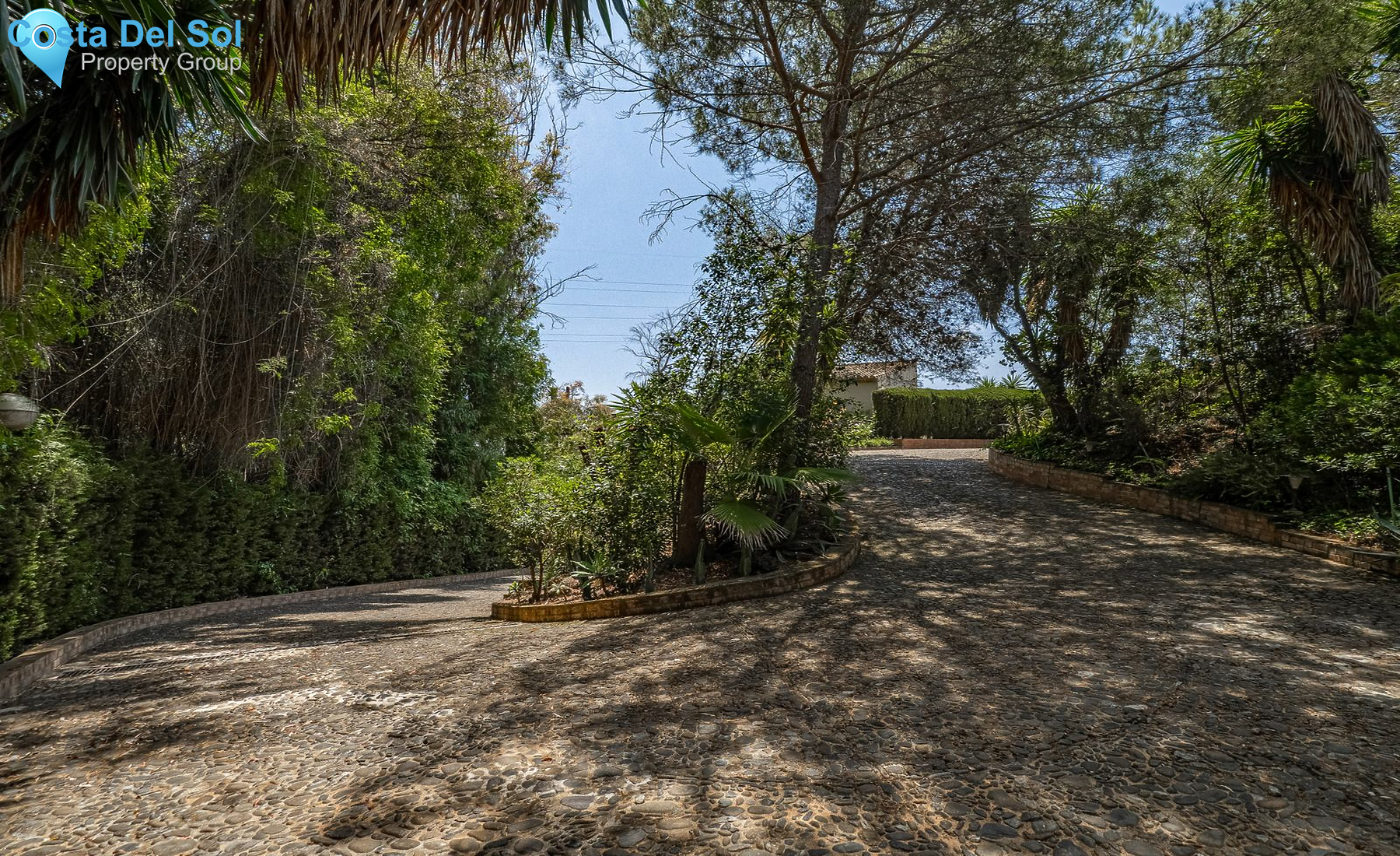 Detached Villa in San Pedro de Alcántara-1421869