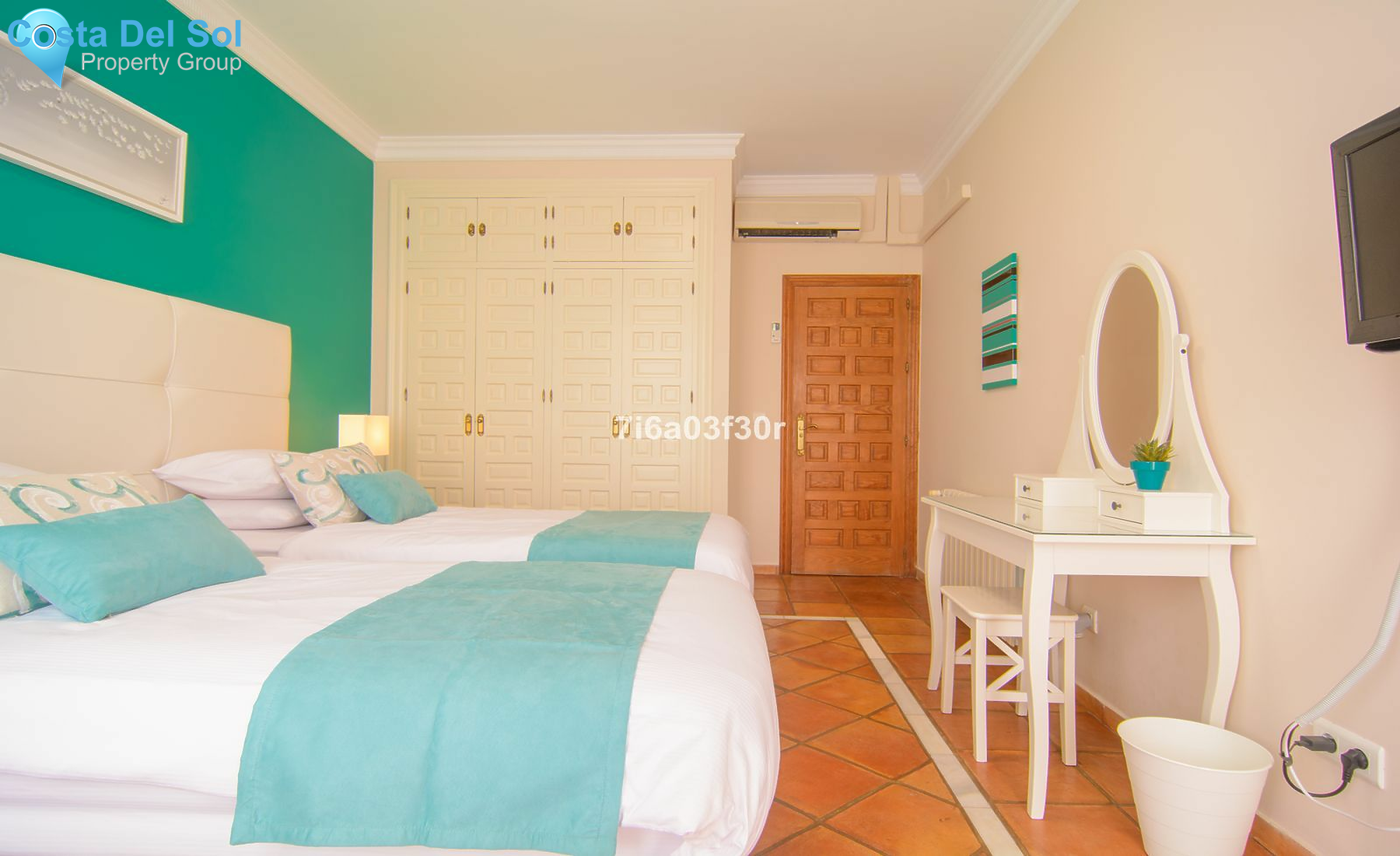 Detached Villa in San Pedro de Alcántara-1513228