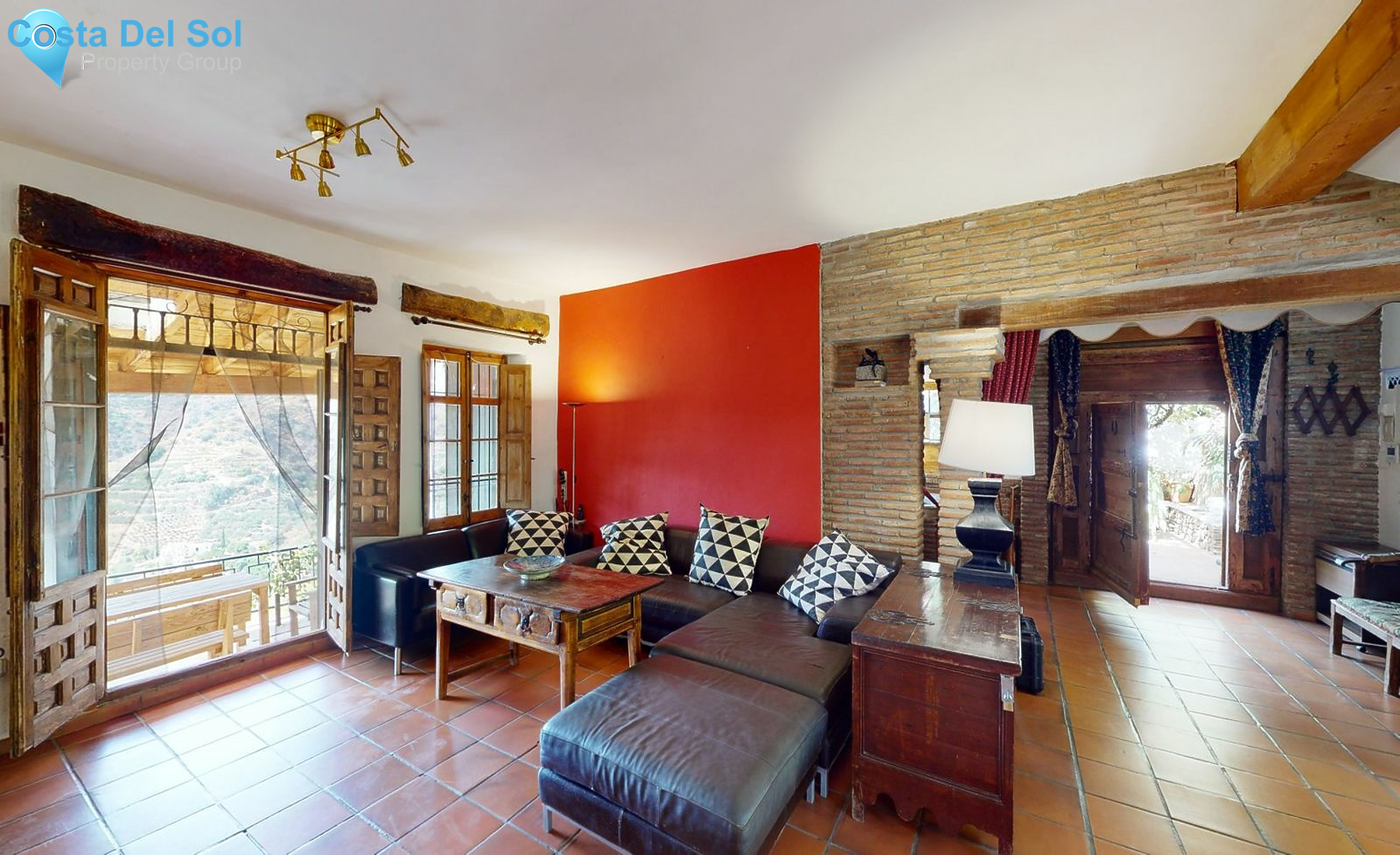 Detached Villa in Sayalonga-1441937