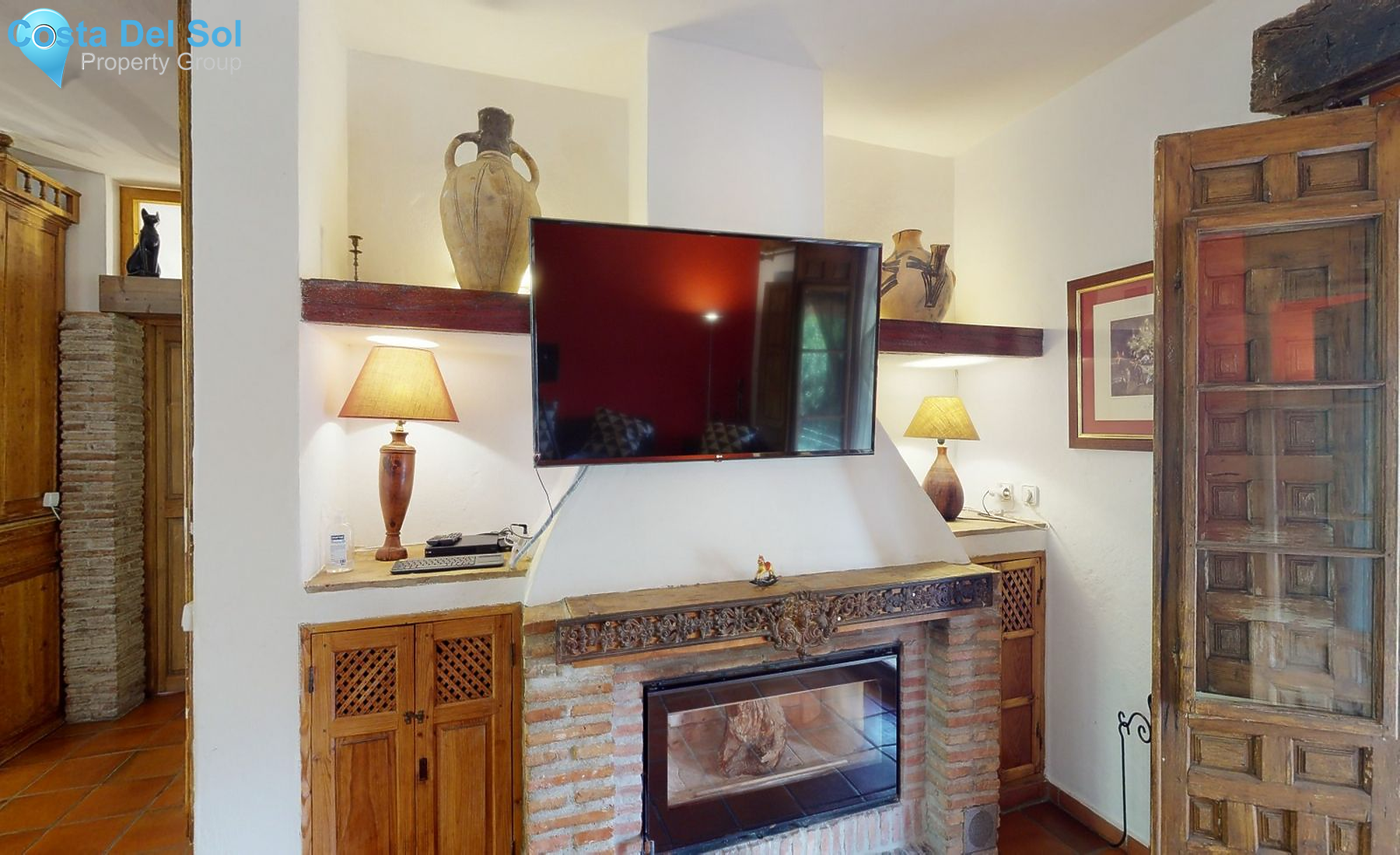 Detached Villa in Sayalonga-1441938