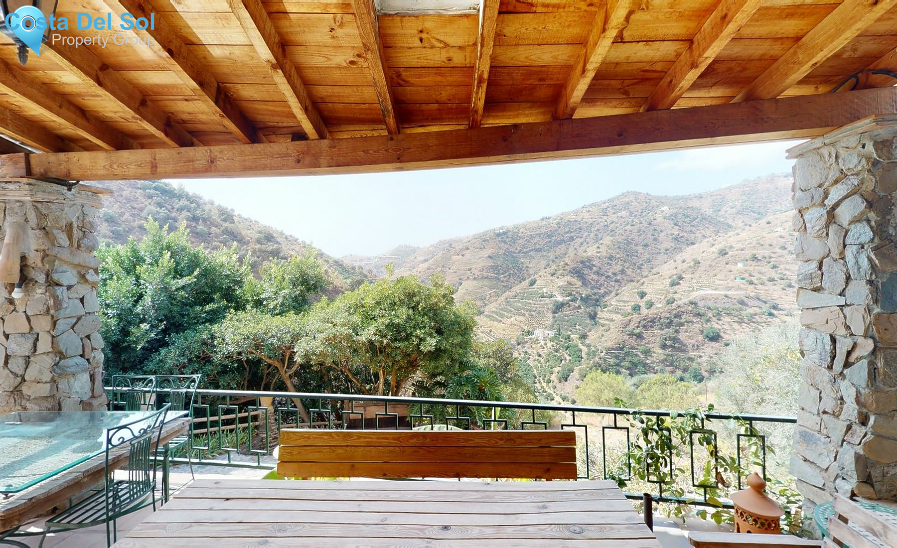 Detached Villa in Sayalonga-1441939