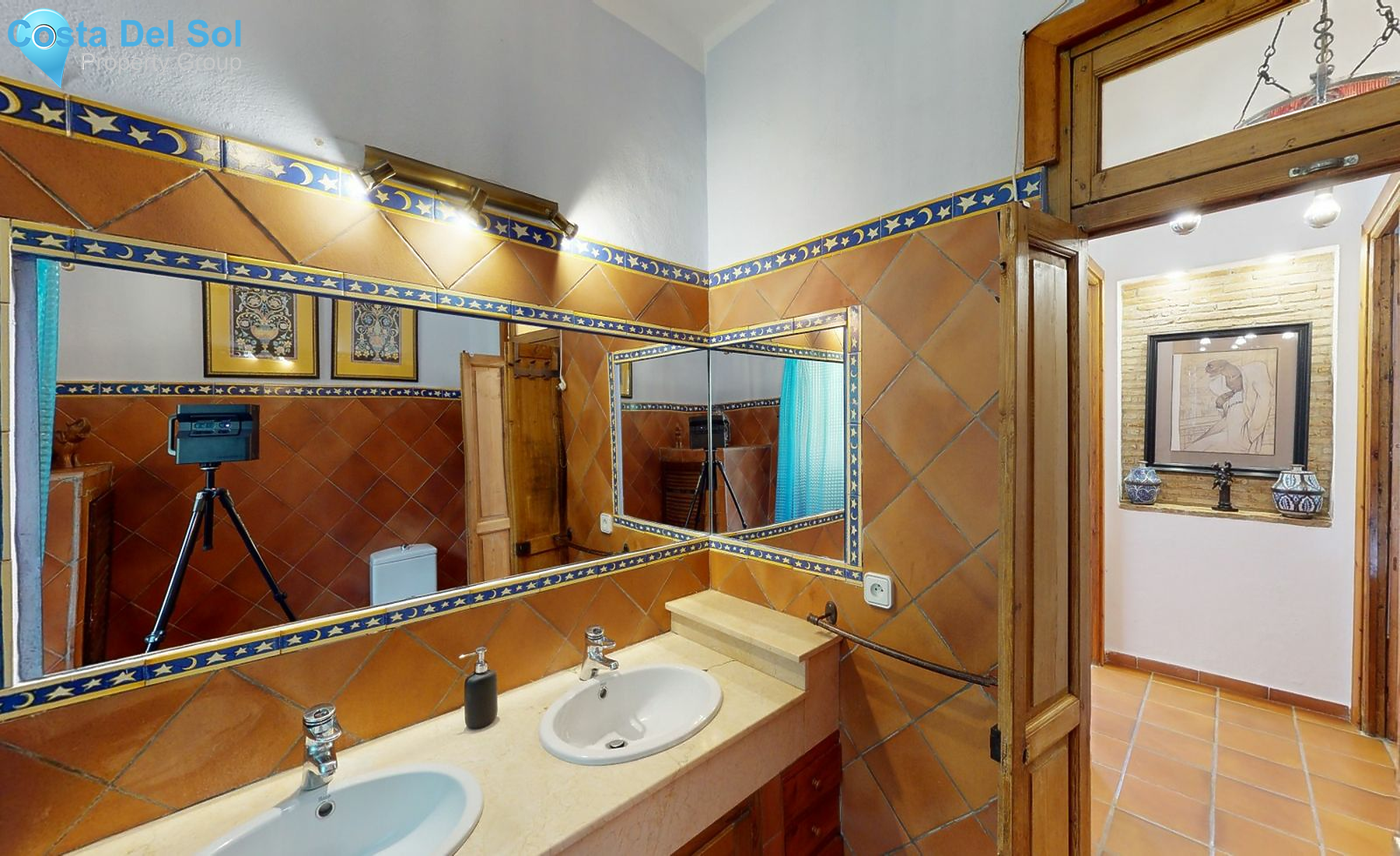 Detached Villa in Sayalonga-1441946