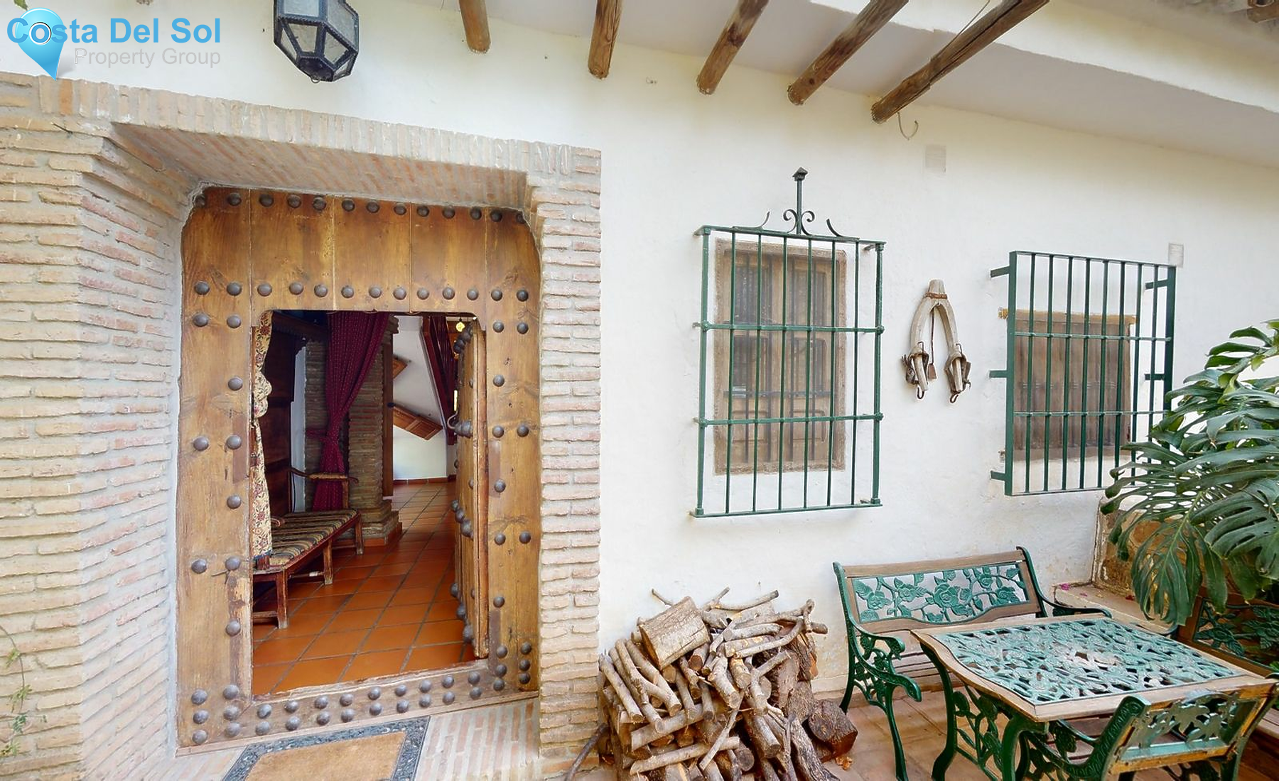 Detached Villa in Sayalonga-1441931