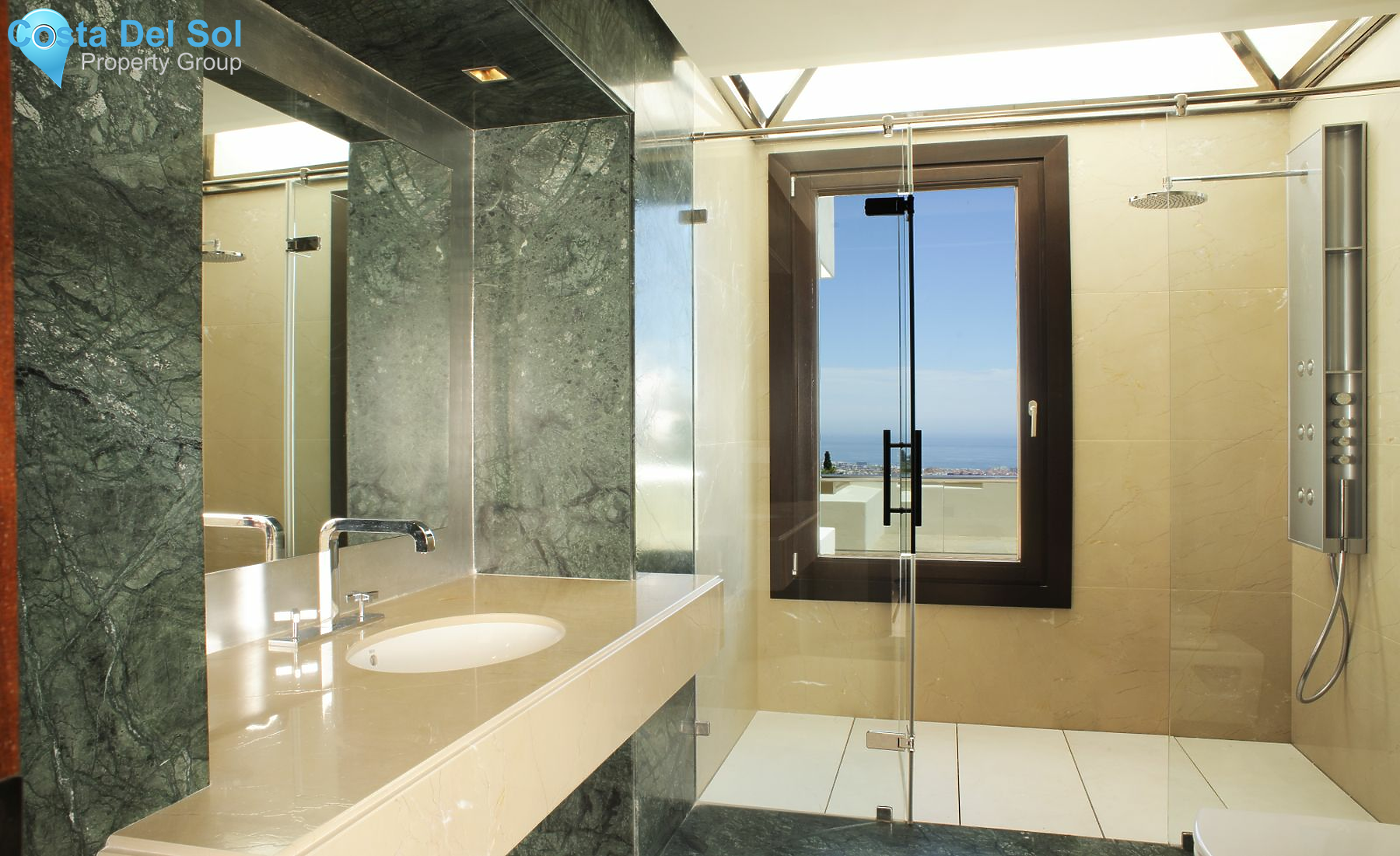 Detached Villa in Sierra Blanca-1512679