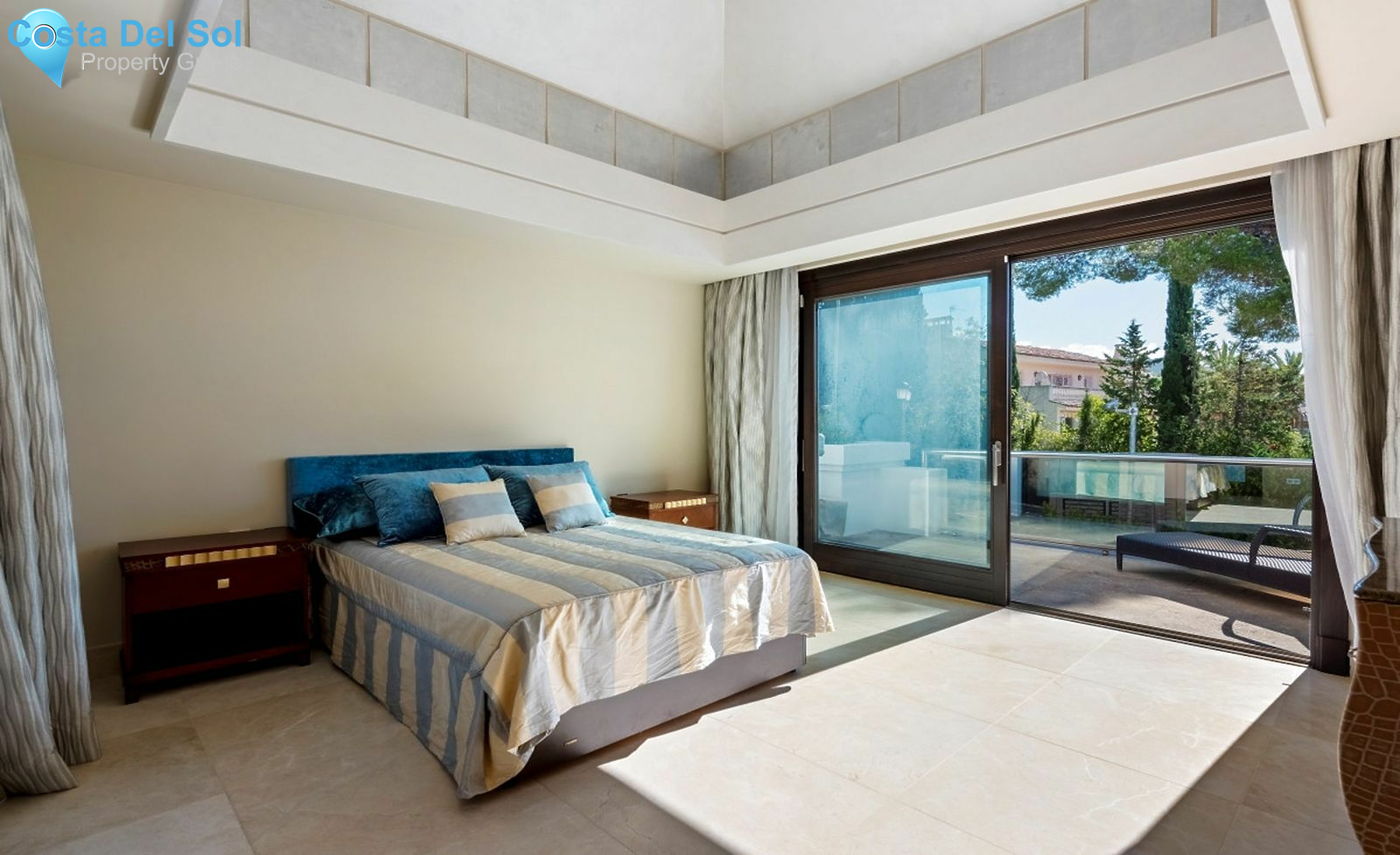 Detached Villa in Sierra Blanca-1512683