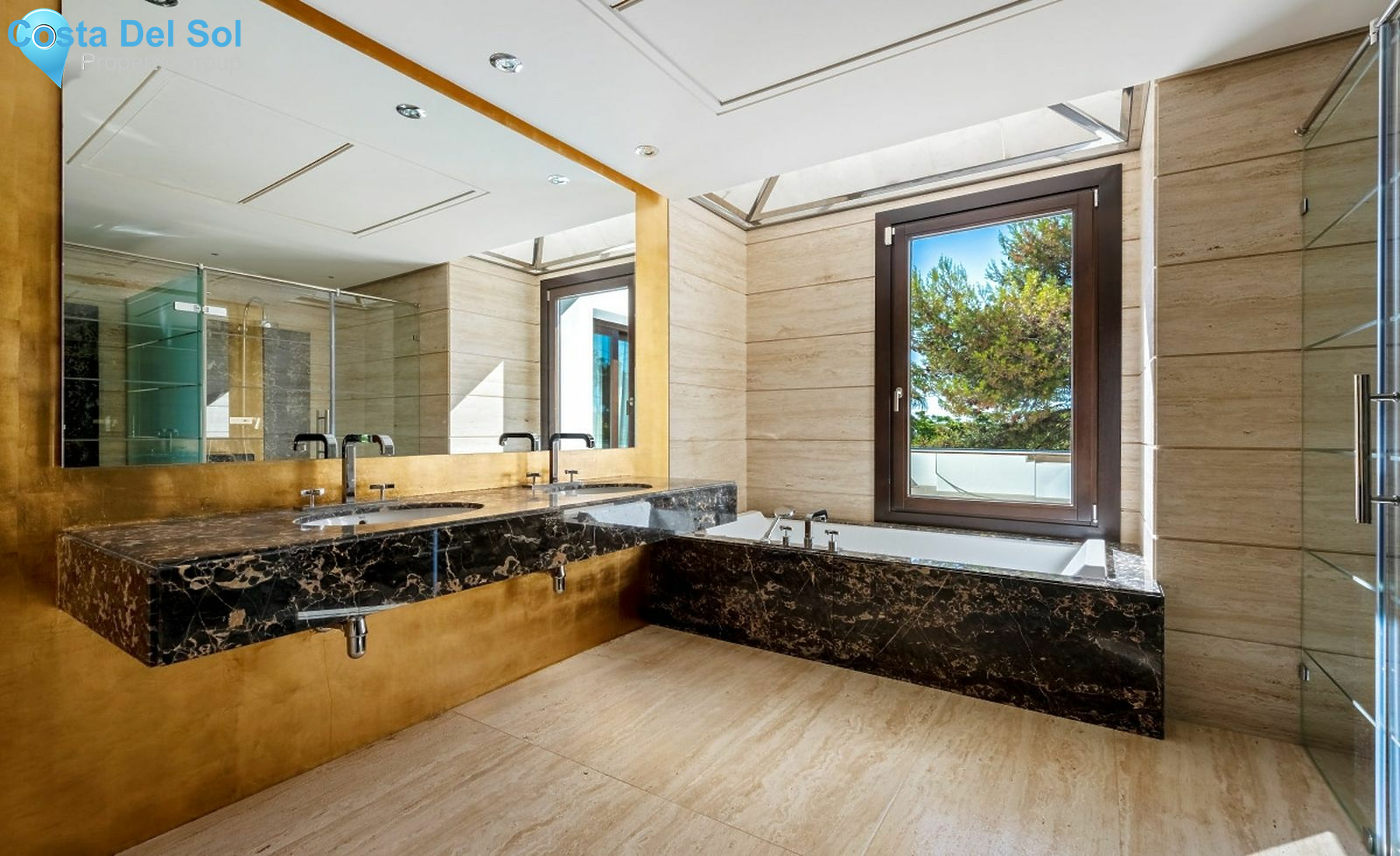 Detached Villa in Sierra Blanca-1512685