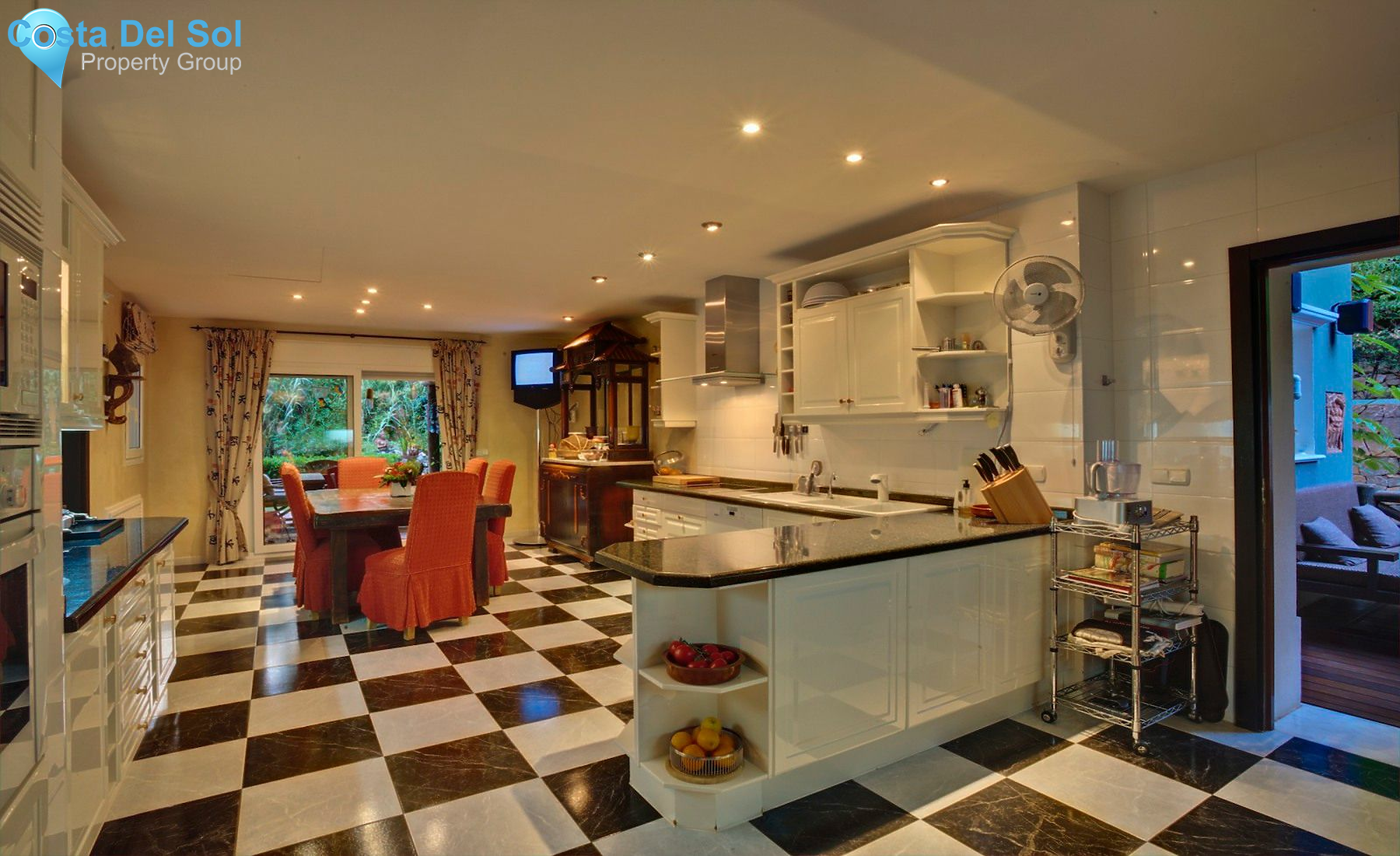 Detached Villa in Sierra Blanca-1520734